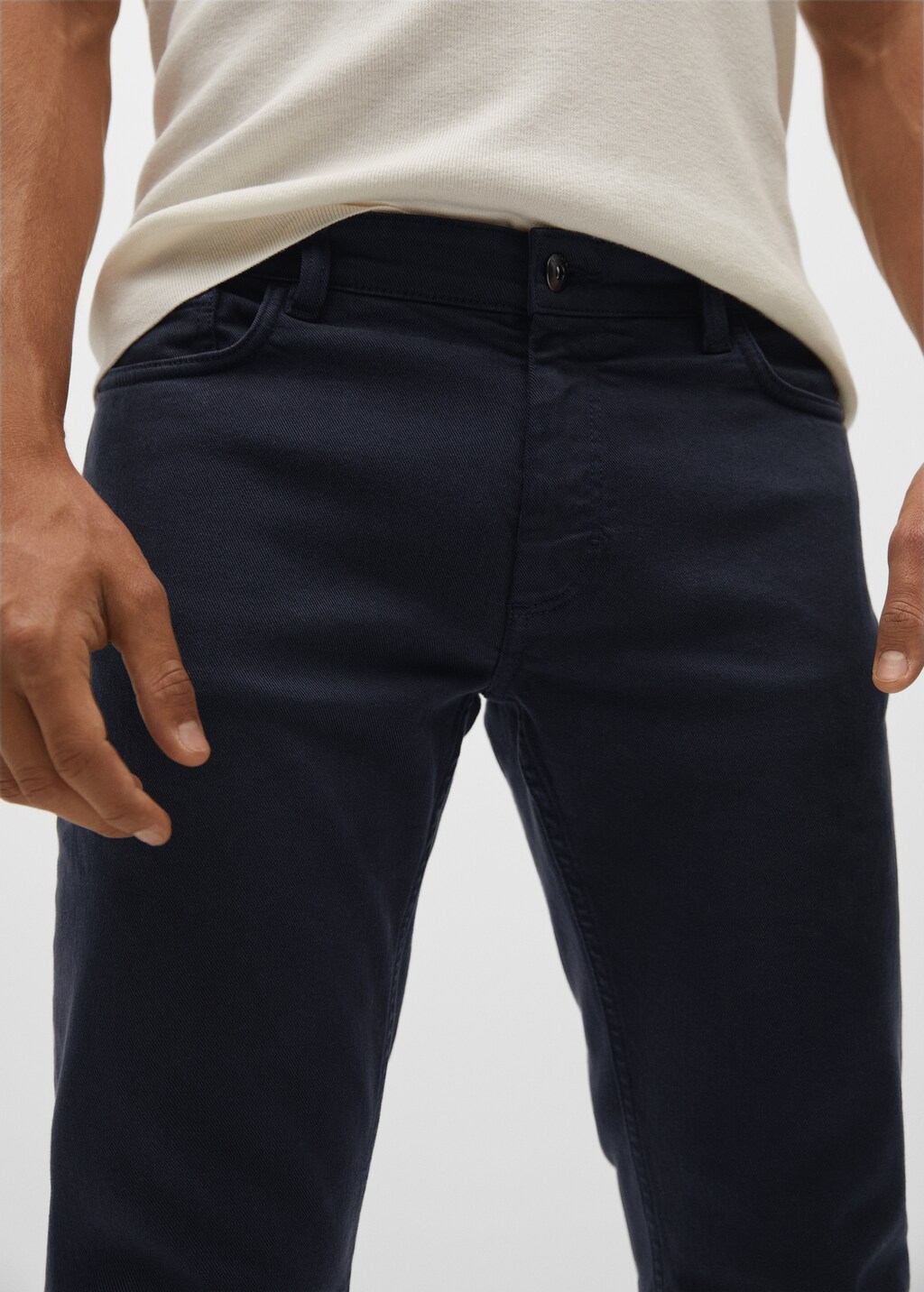 Slim-fit colored jeans - Details of the article 1