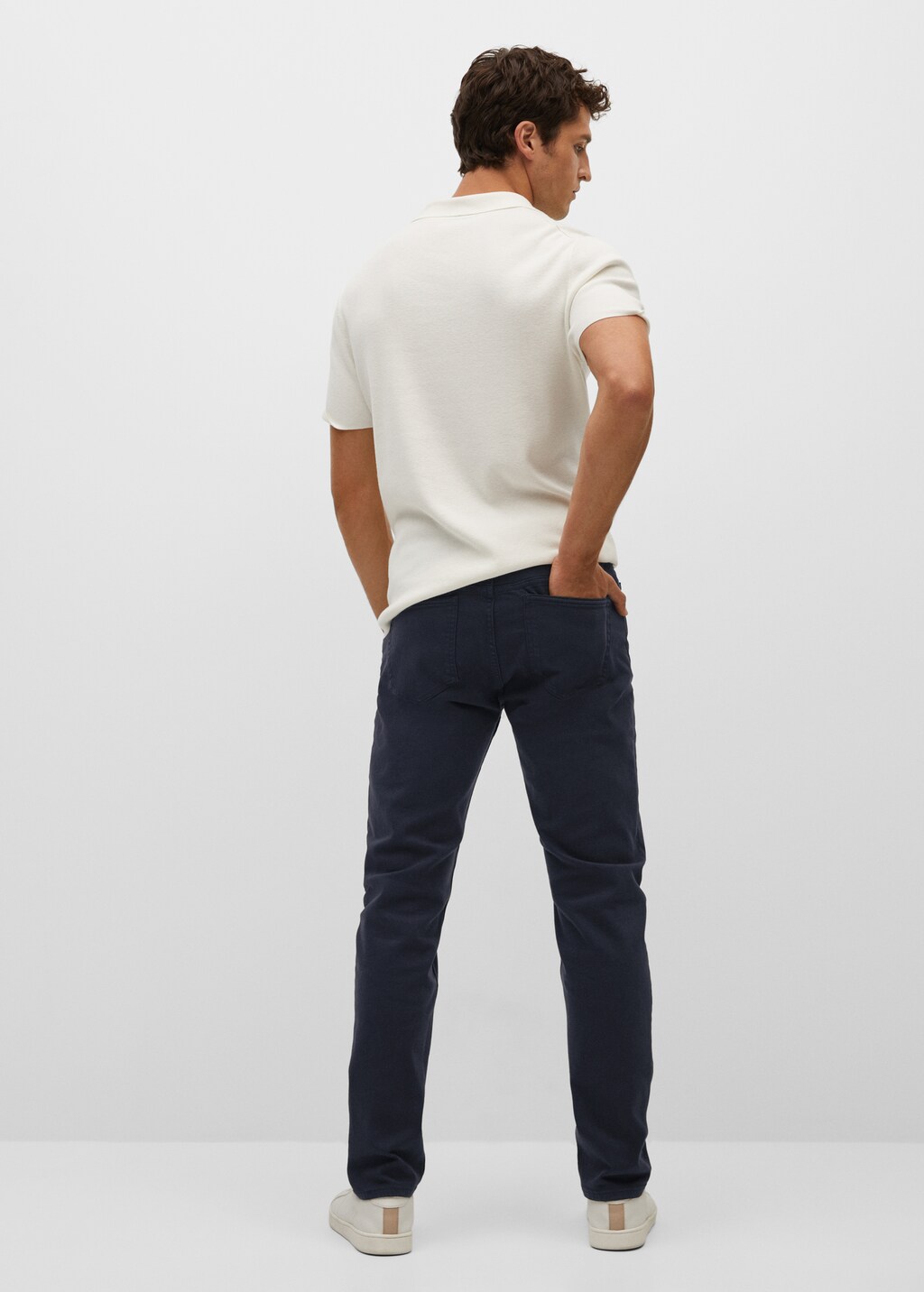 Slim-fit colored jeans - Reverse of the article