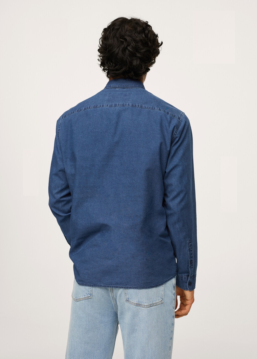 Regular-fit denim shirt with pocket - Details of the article 3