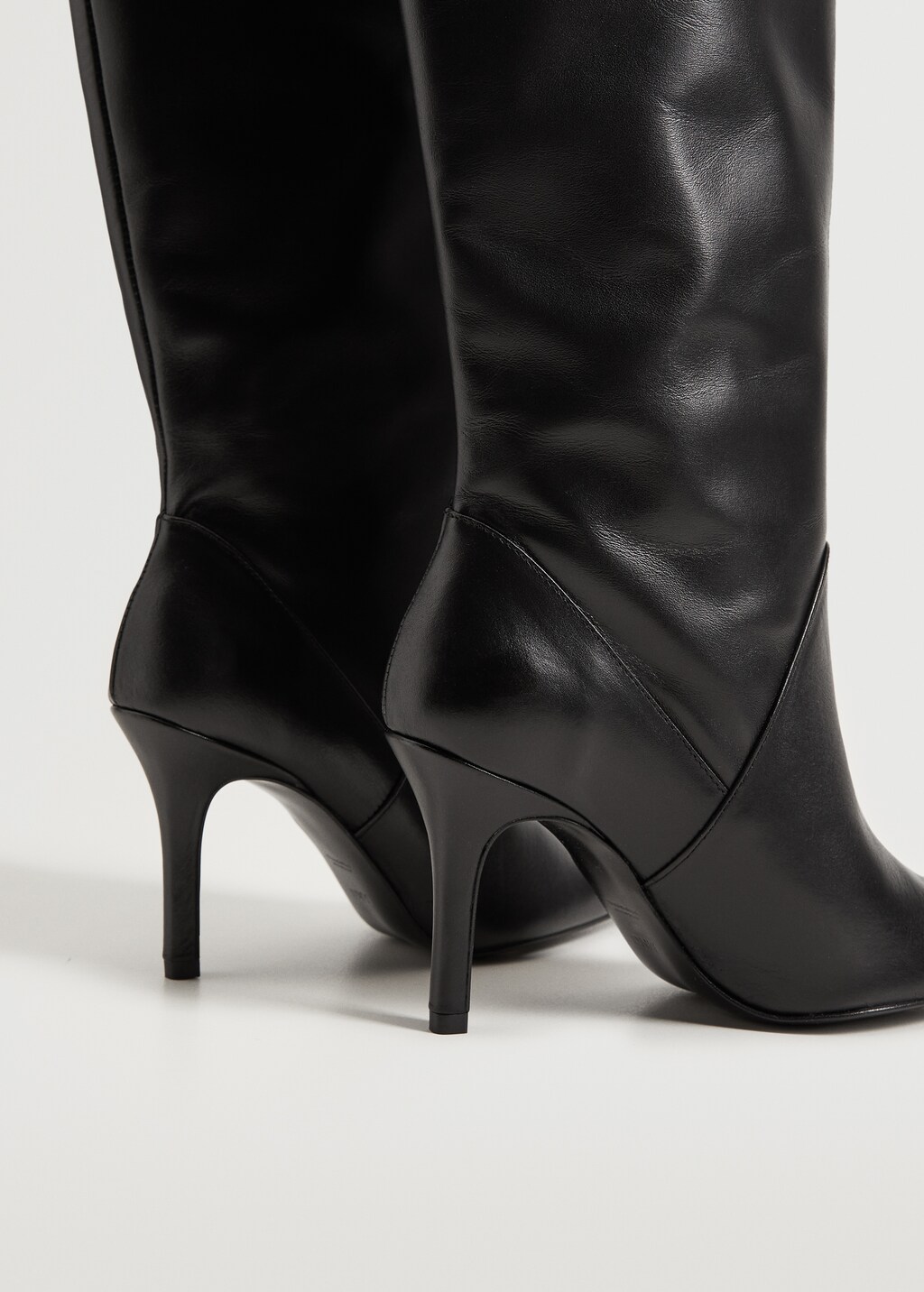 High heel leather boot - Details of the article 3