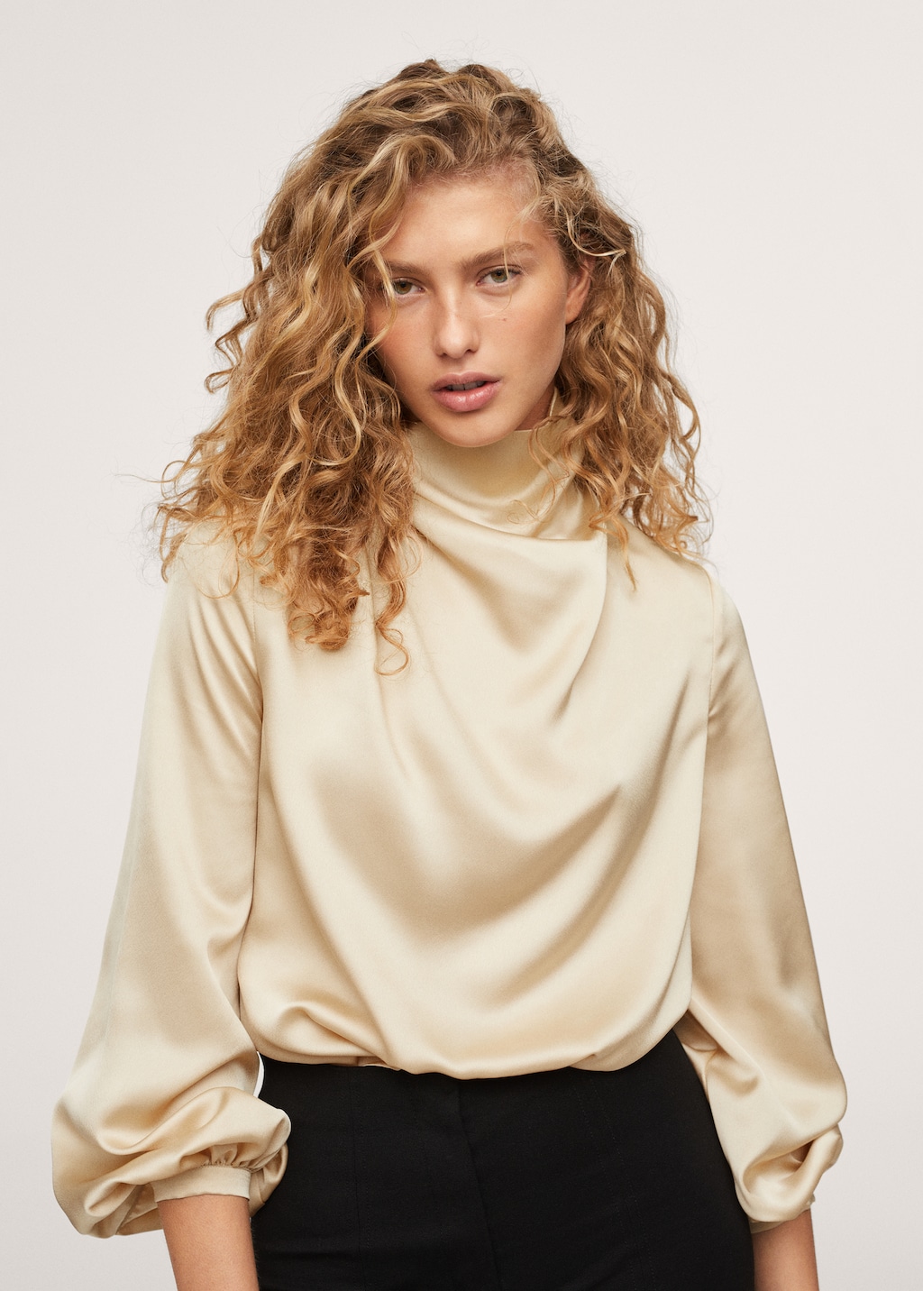 High collar satin blouse - Medium plane