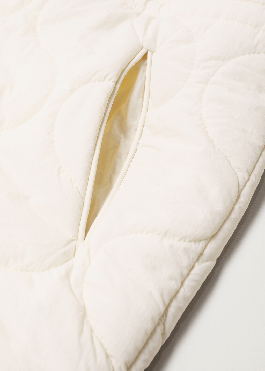 Quilted jacket - Details of the article 8