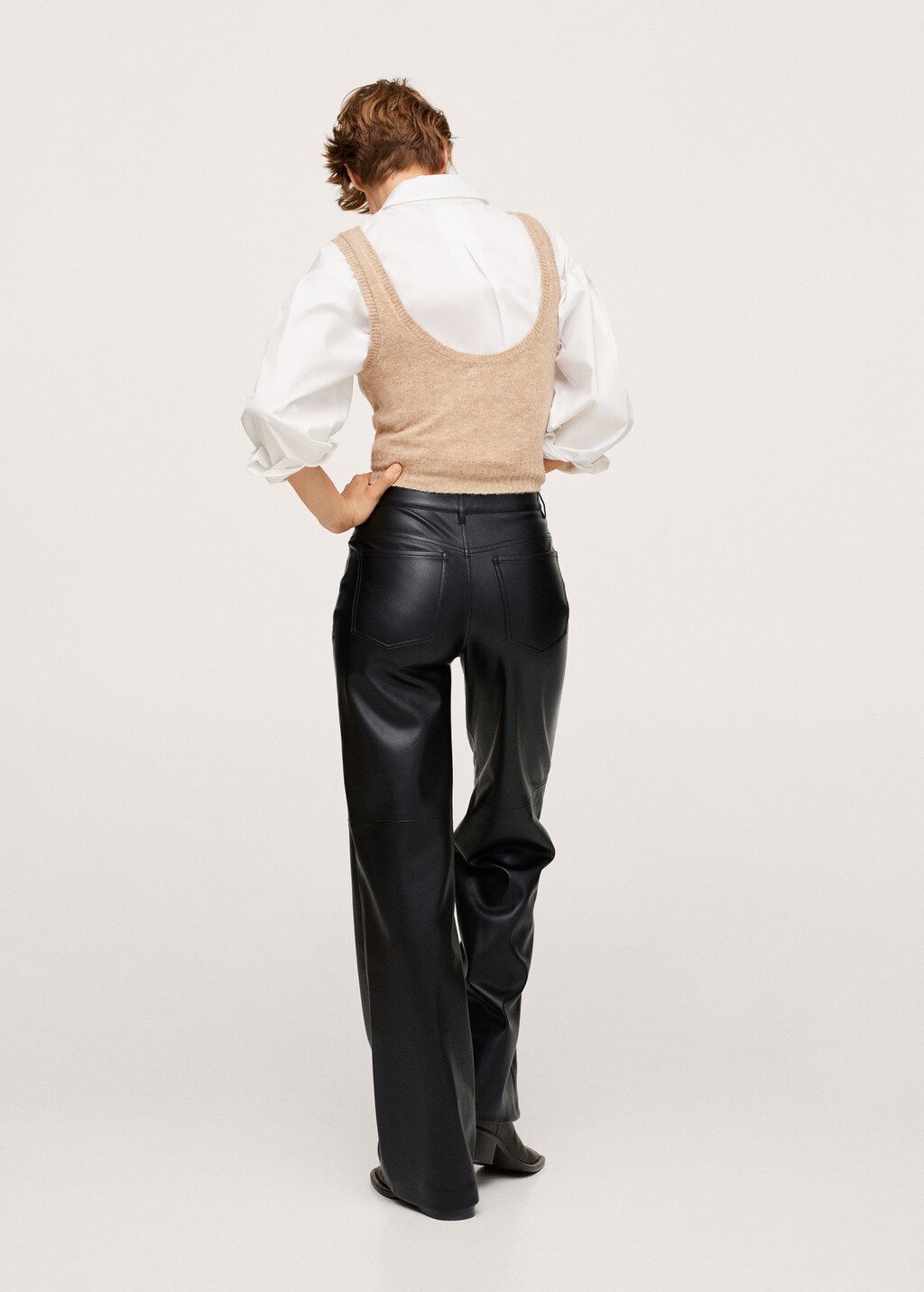 Leather effect high waist pant - Reverse of the article