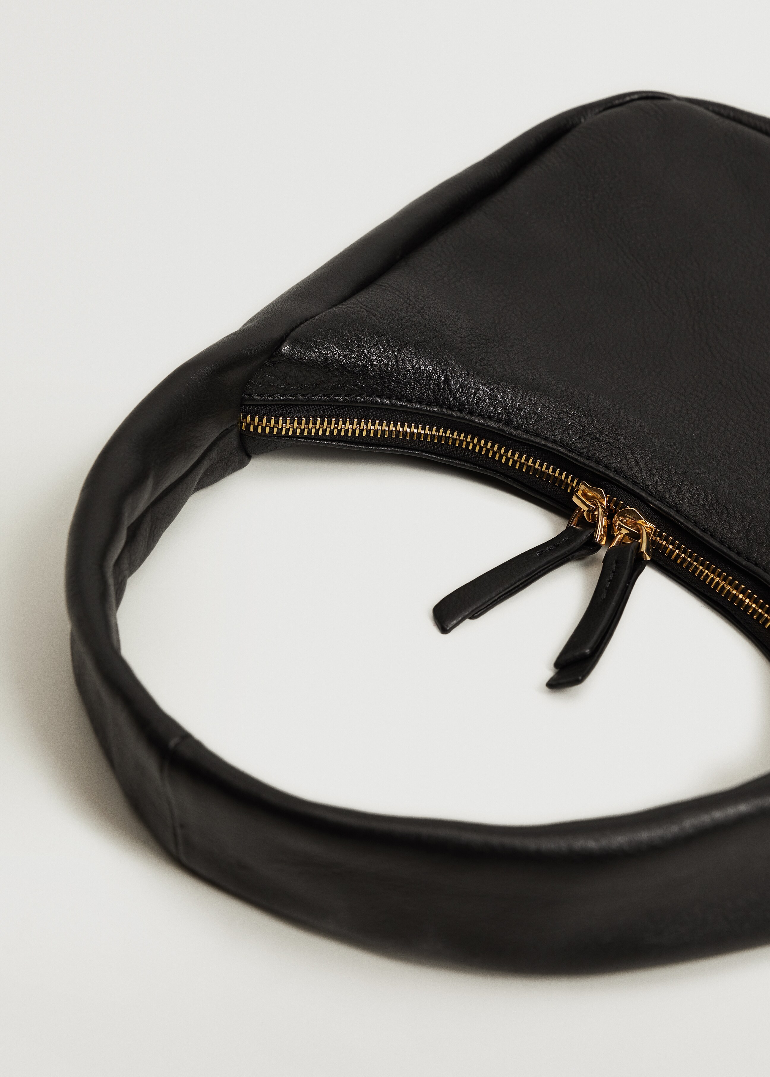 Leather baguette bag - Details of the article 3