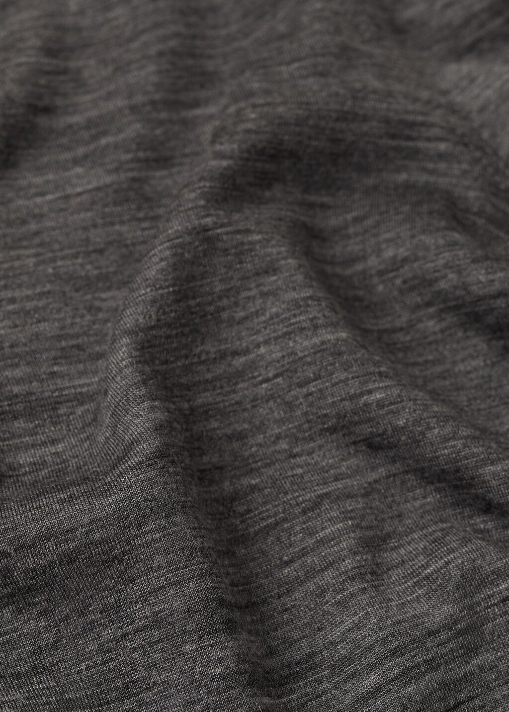 Turtleneck long-sleeved t-shirt - Details of the article 8