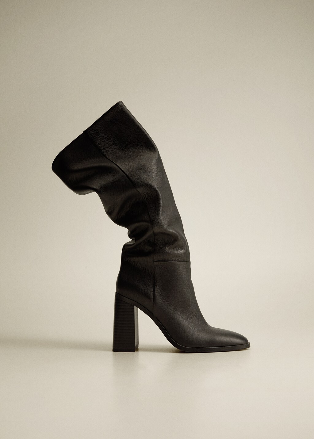 High heel leather boot - Details of the article 6