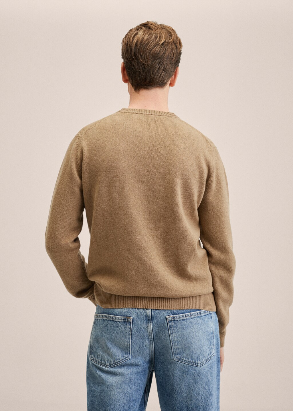 Recycled cashmere sweater - Reverse of the article