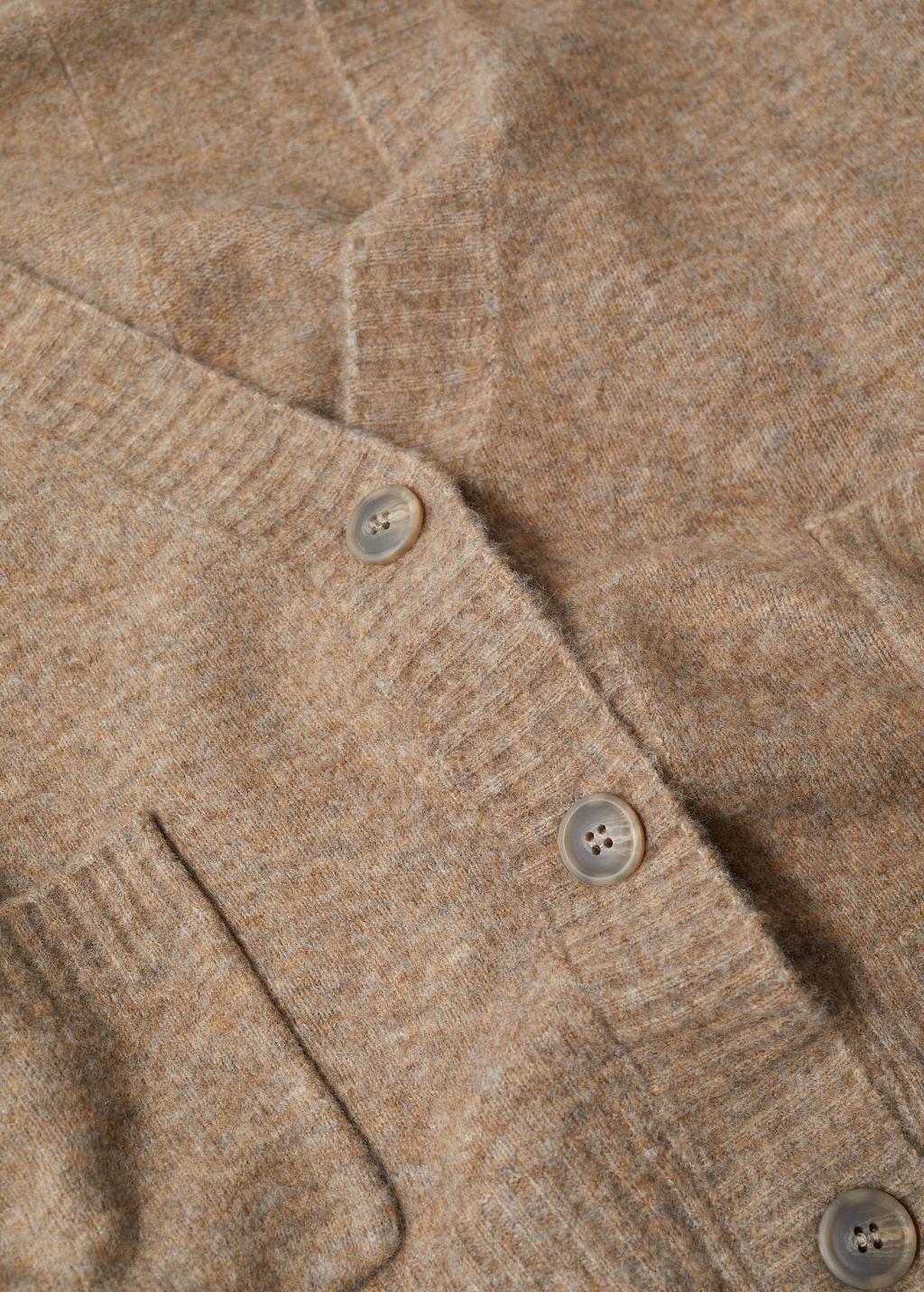 Pocket knit cardigan - Details of the article 8