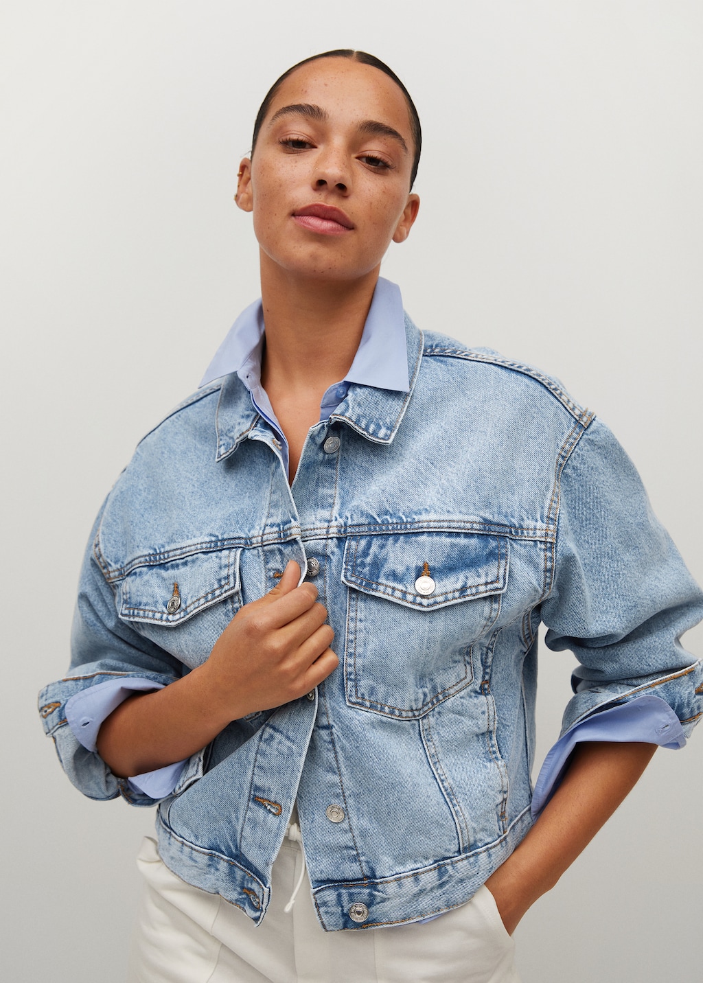 Denim oversized jacket - Details of the article 2