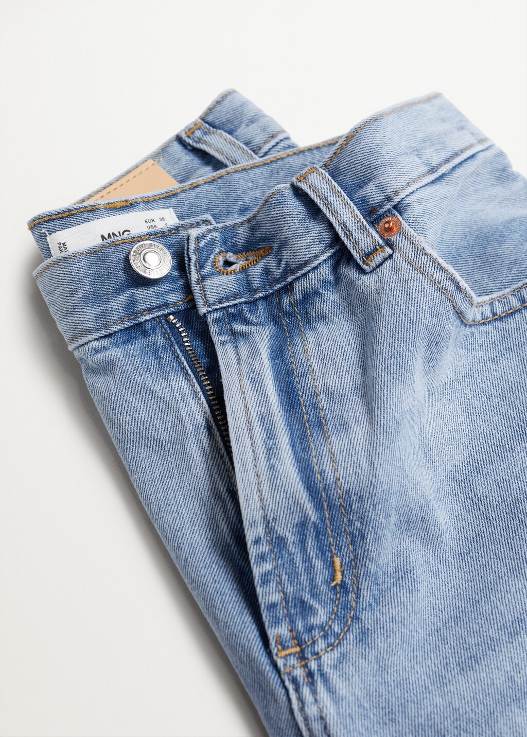 High-waist denim bermuda - Details of the article 8