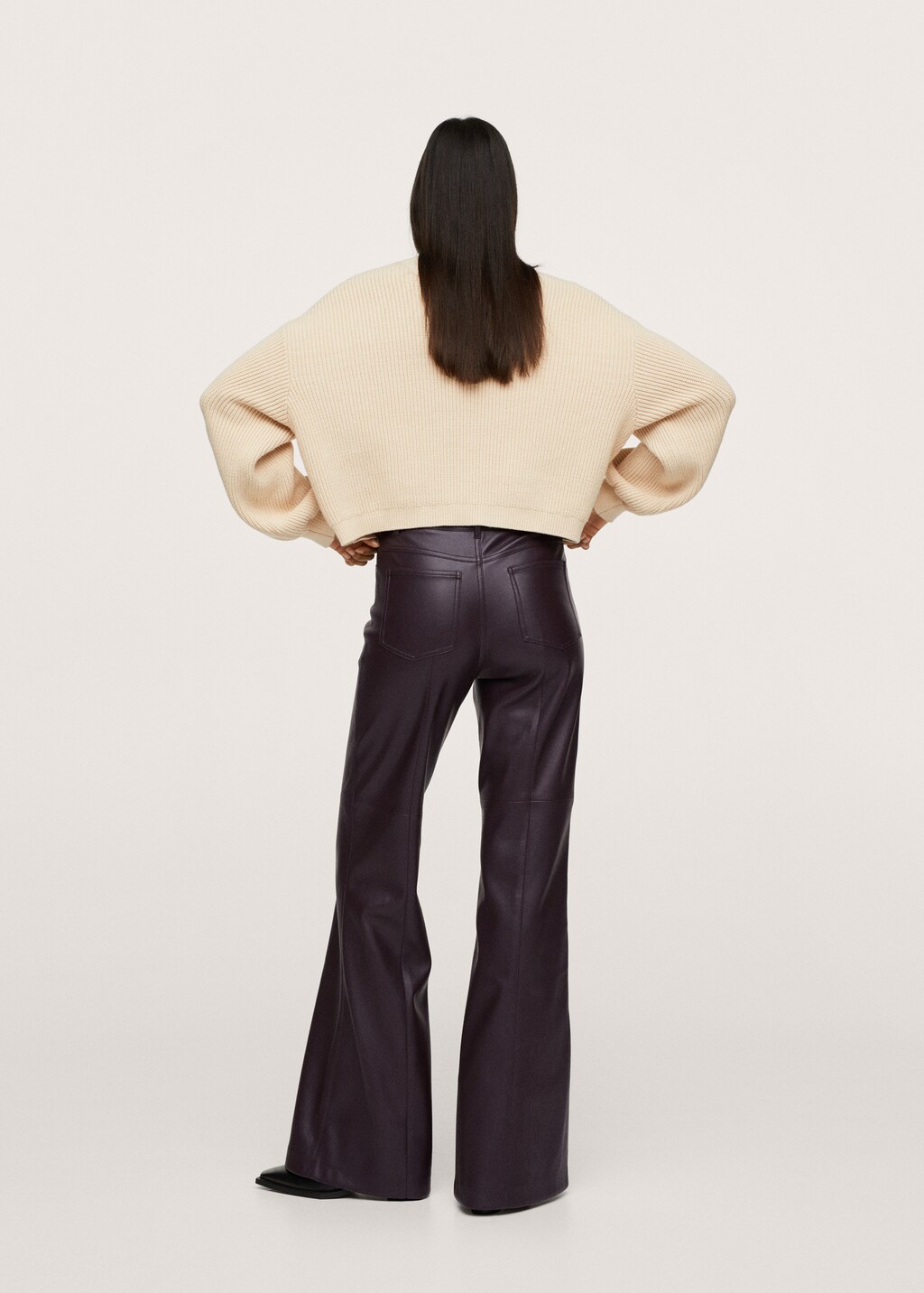 Wide leg faux leather pants - Reverse of the article