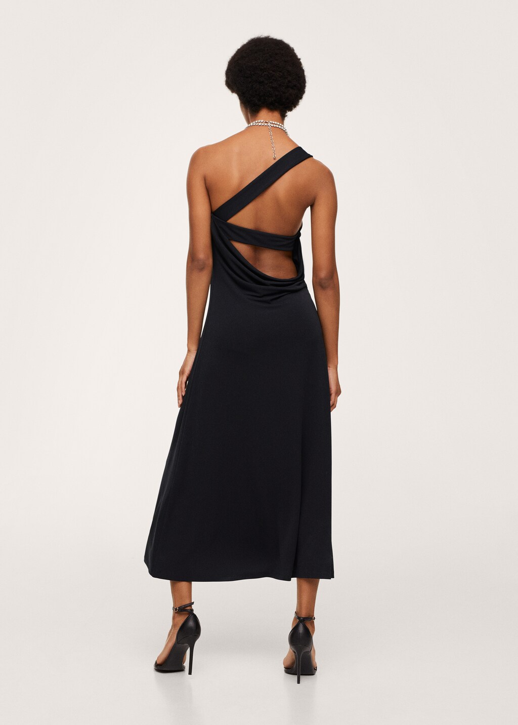 Cut-out back dress - Reverse of the article