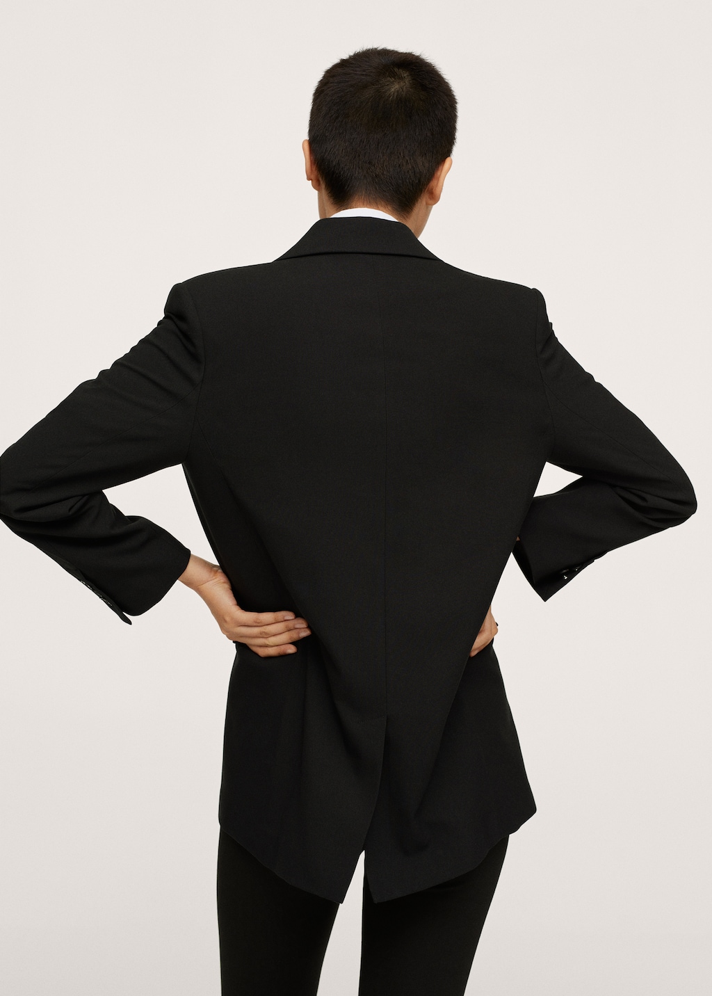 Pocketed oversize blazer - Reverse of the article