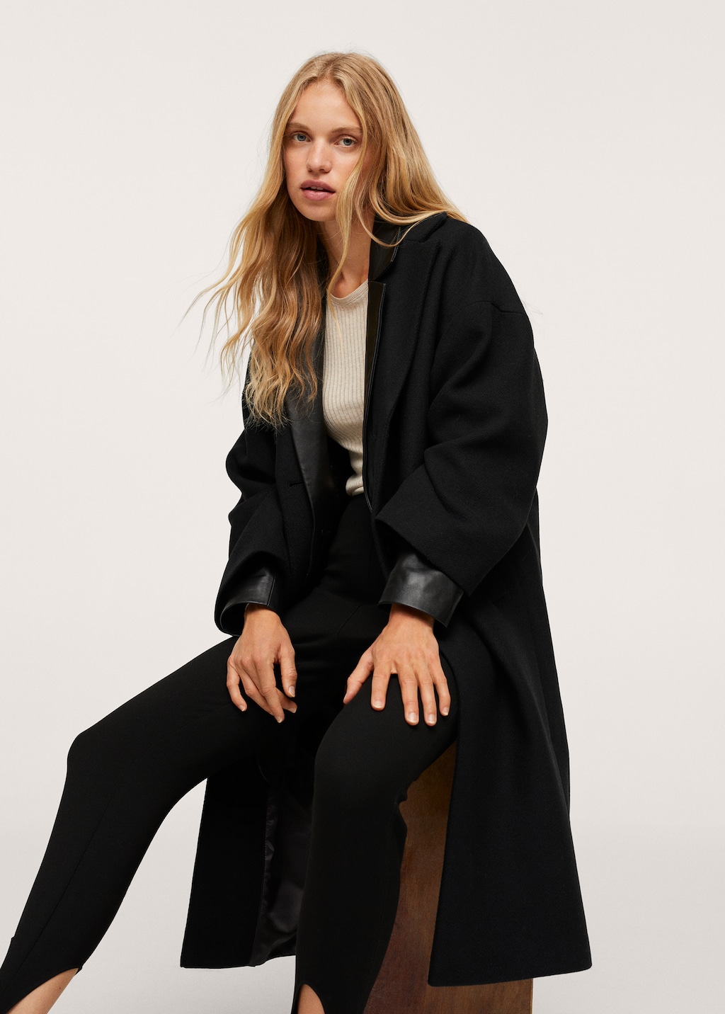 Oversize wool coat - Details of the article 3