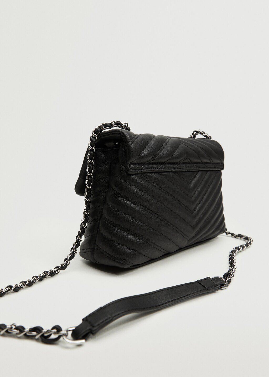 Quilted chain bag - Details of the article 2