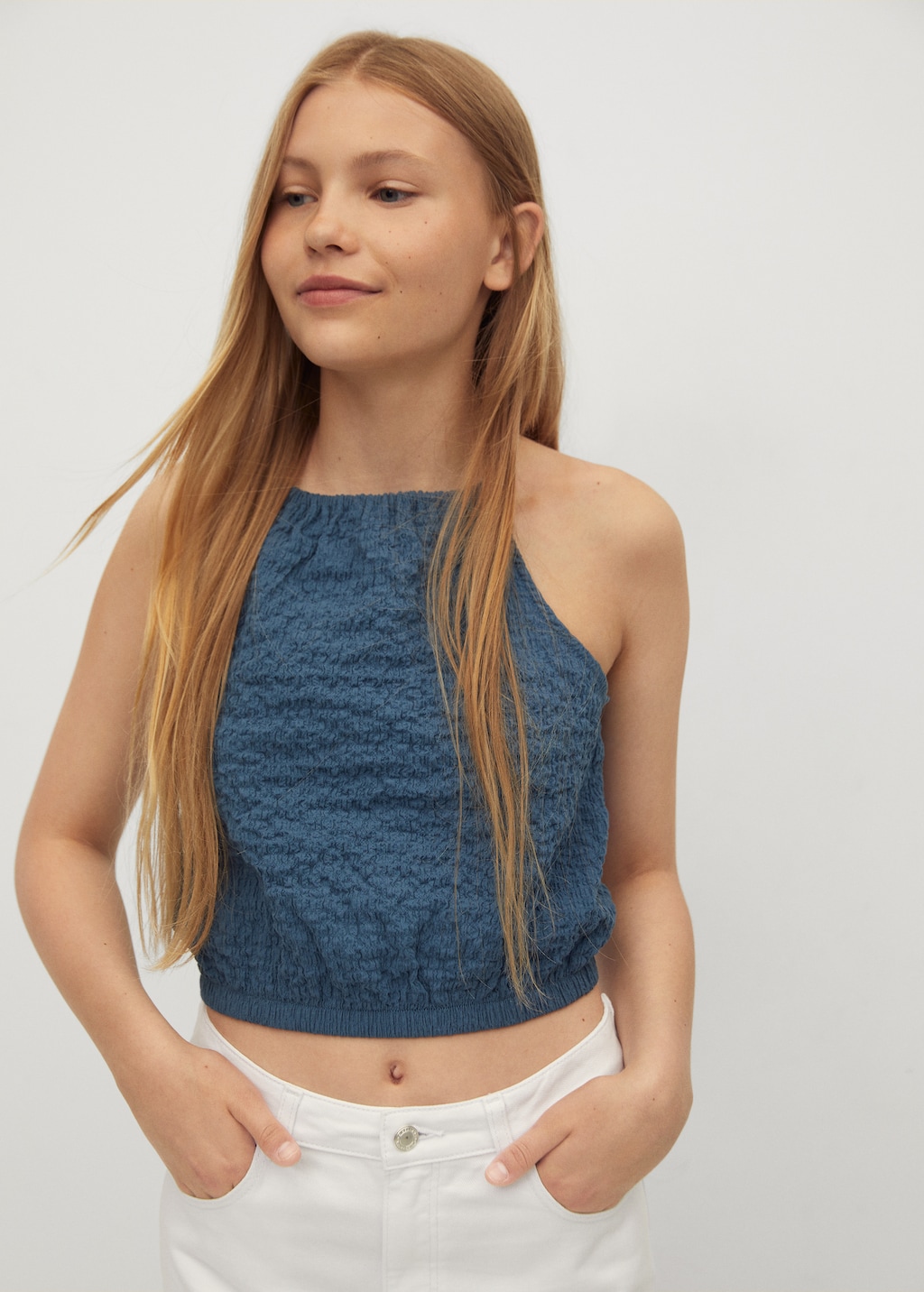 Top cuello halter - Plano medio