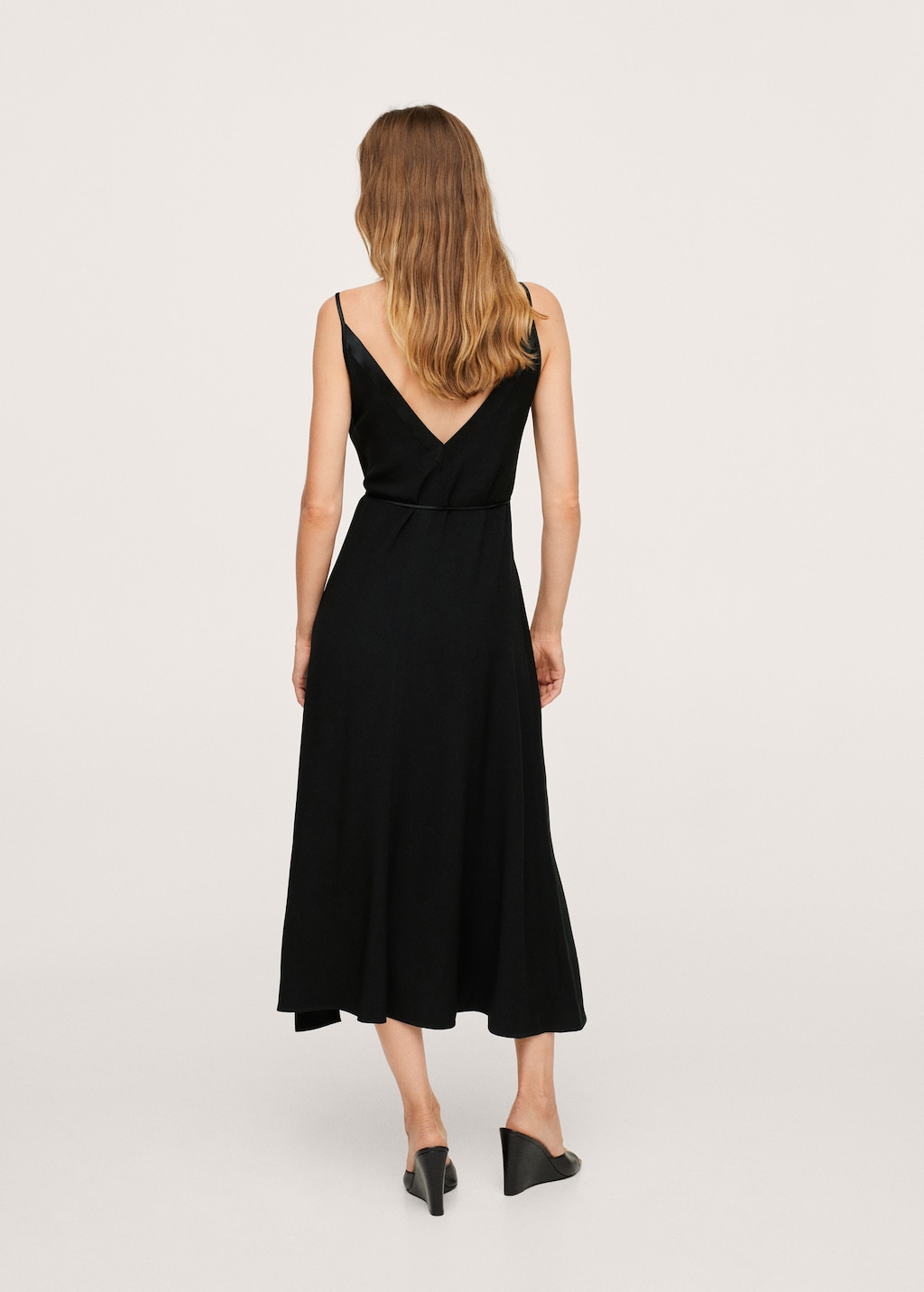 Flowy midi dress - Reverse of the article