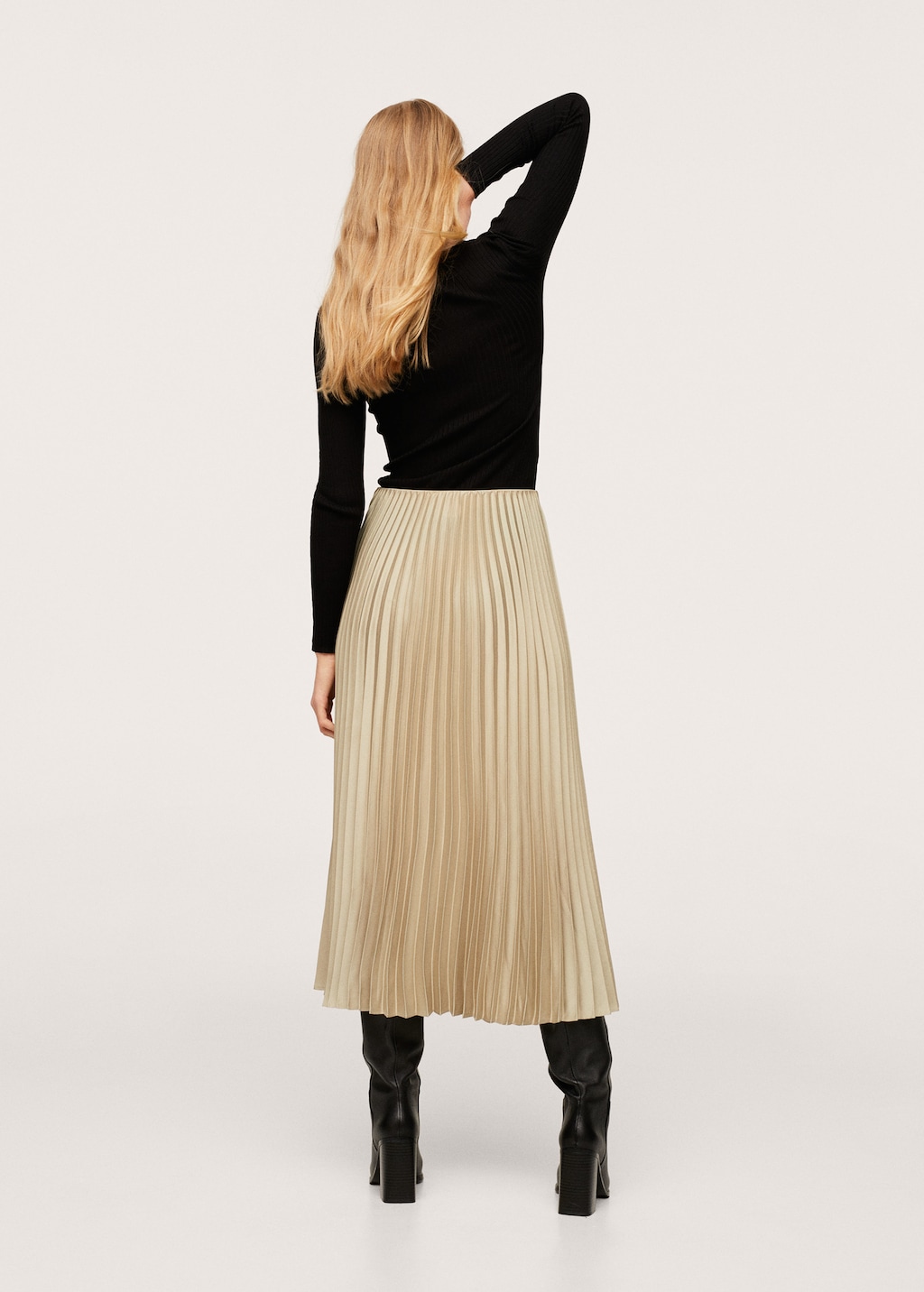 Satin pleated skirt - Reverse of the article