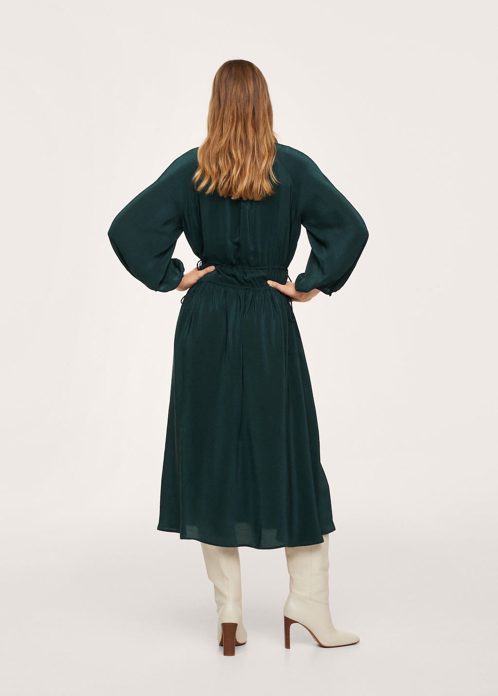 Drawstring waist dress - Reverse of the article