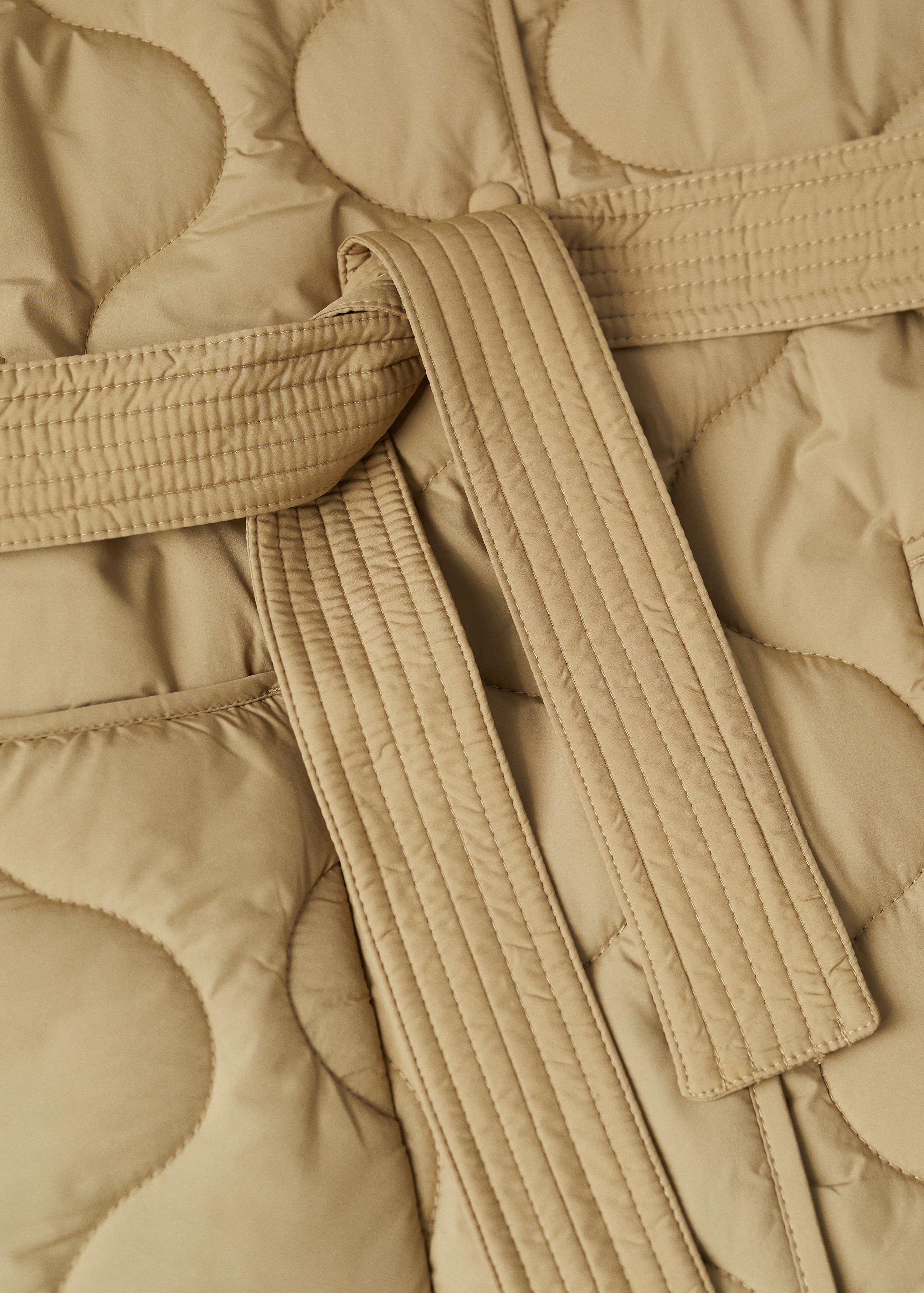 Belt quilted coat - Details of the article 7