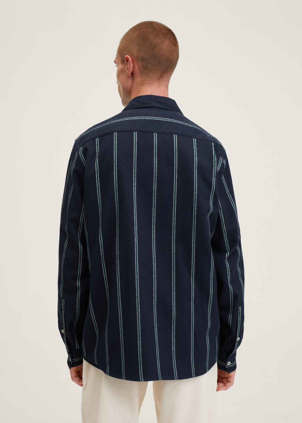 Striped flannel shirt - Reverse of the article