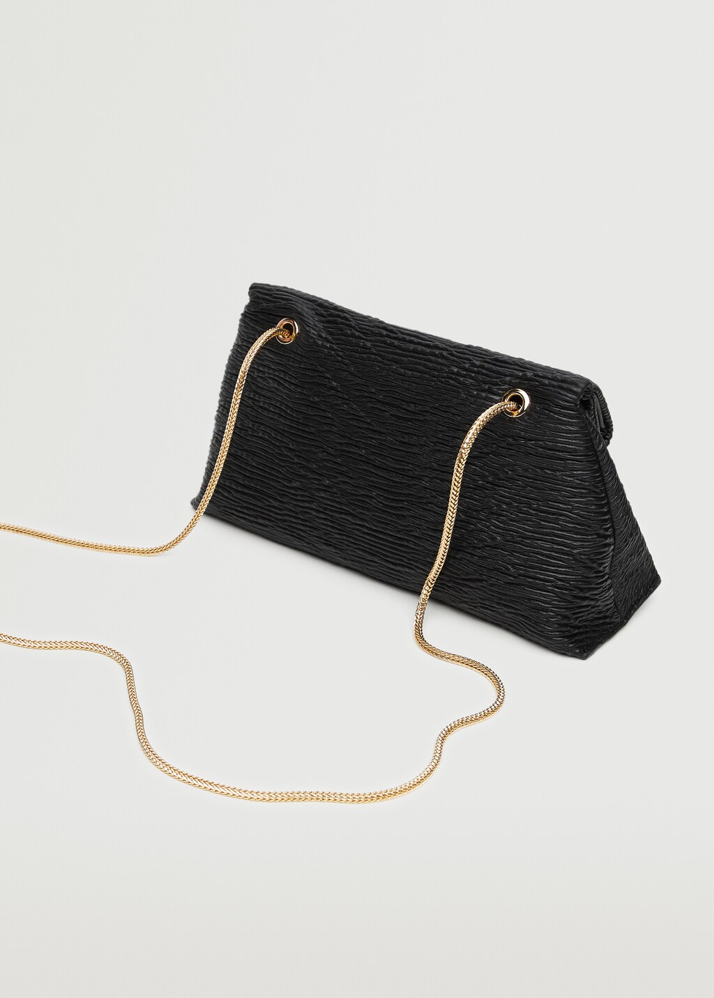 Textured crossbody bag - Details of the article 3