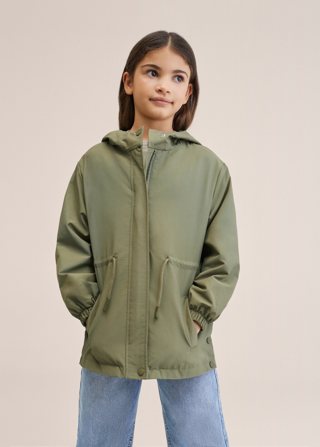 Hooded parka with pocket - Details of the article 4