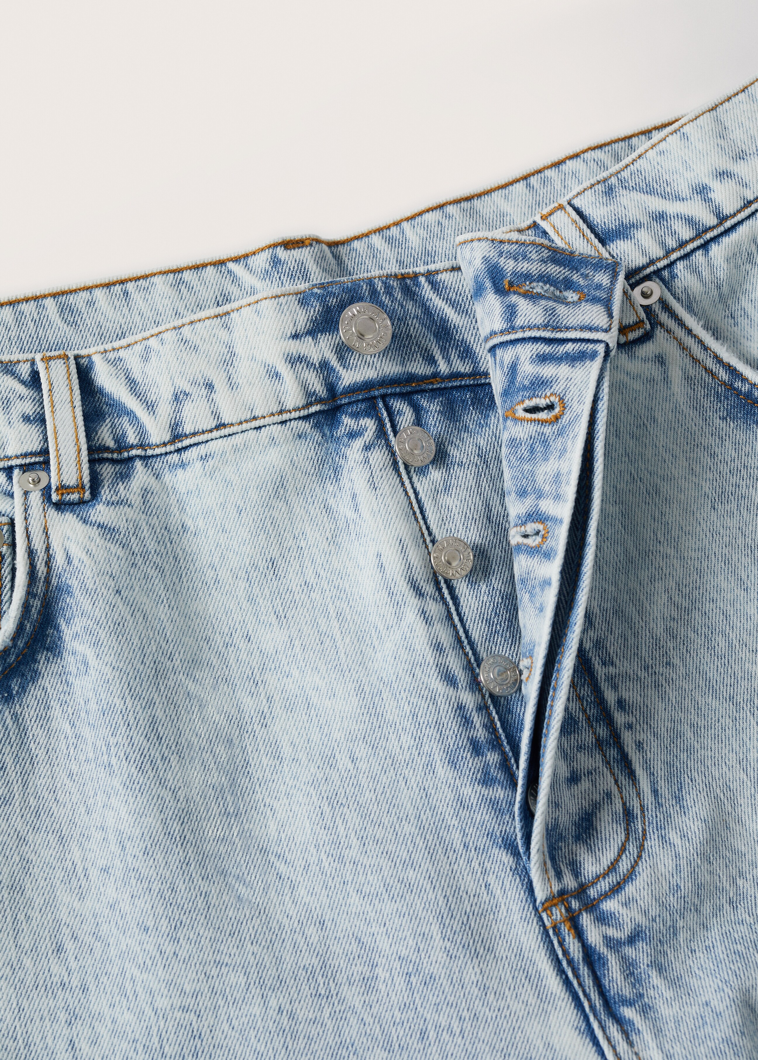 Tapered loose-fit cropped jeans  - Details of the article 8