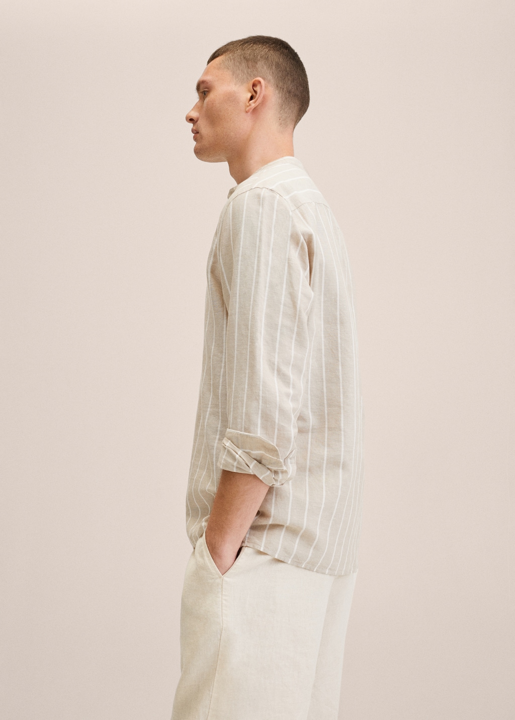 Striped mandarin-collar linen shirt - Details of the article 2