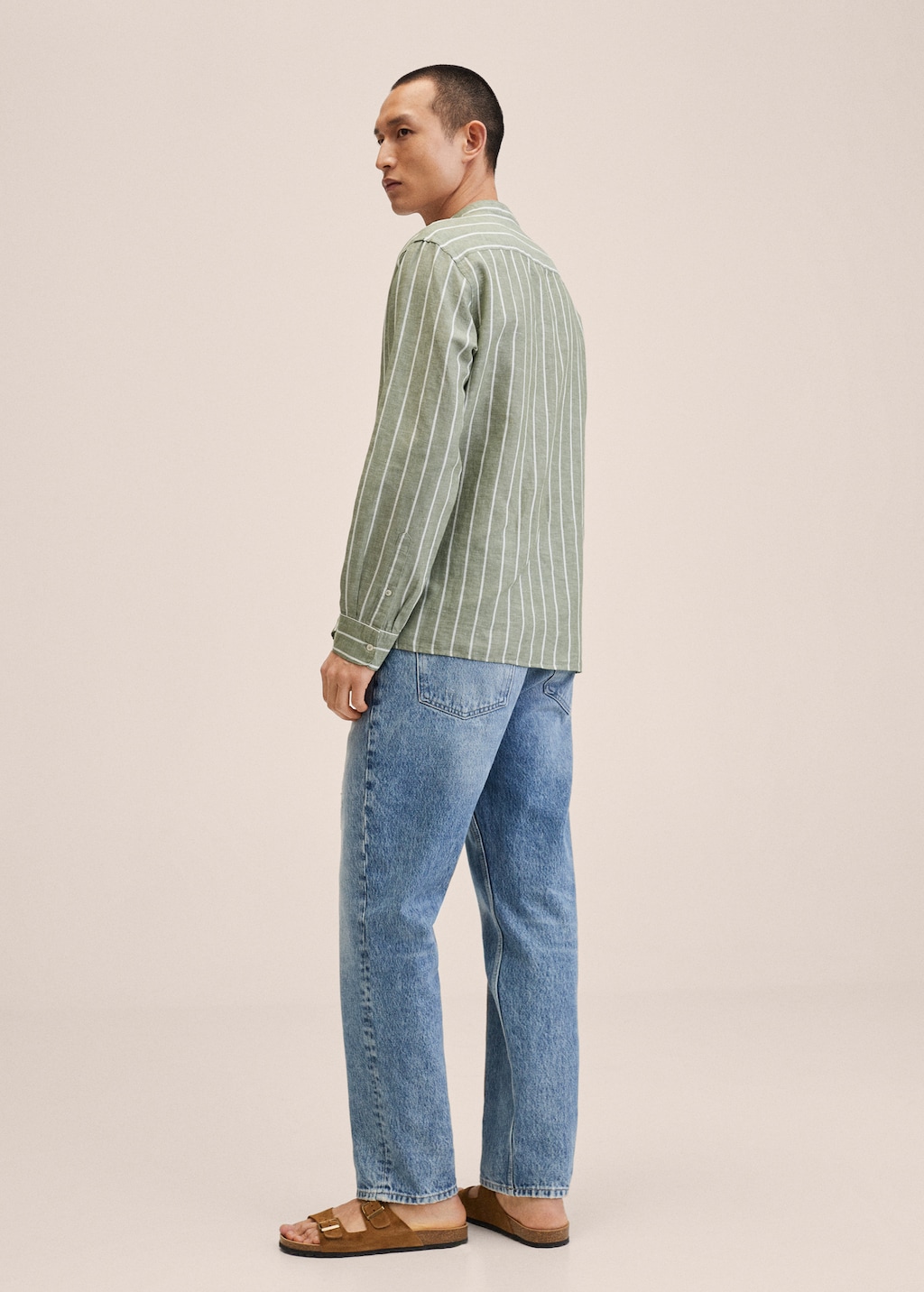 Striped mandarin-collar linen shirt - Reverse of the article