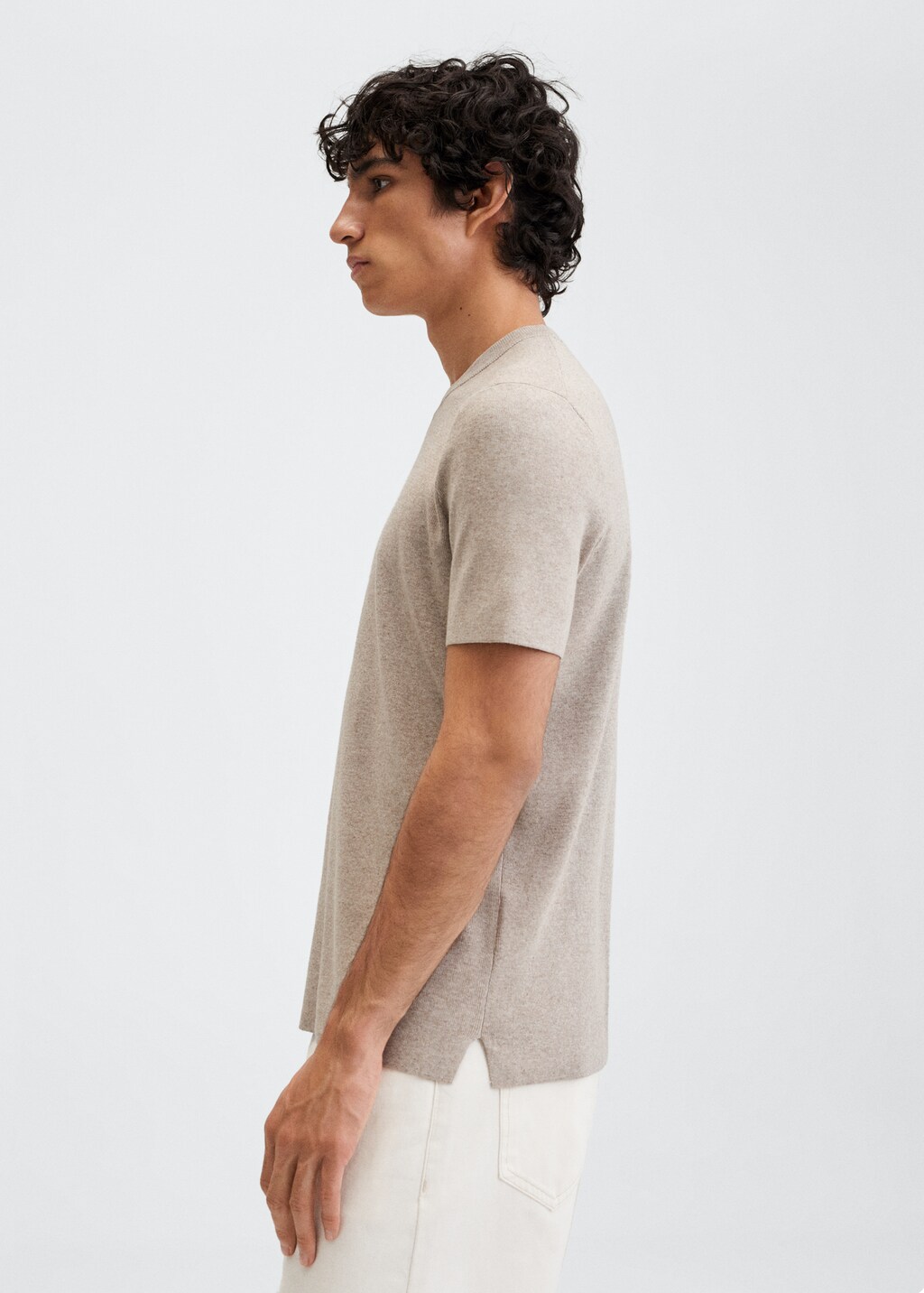 Knitted linen T-shirt - Details of the article 2