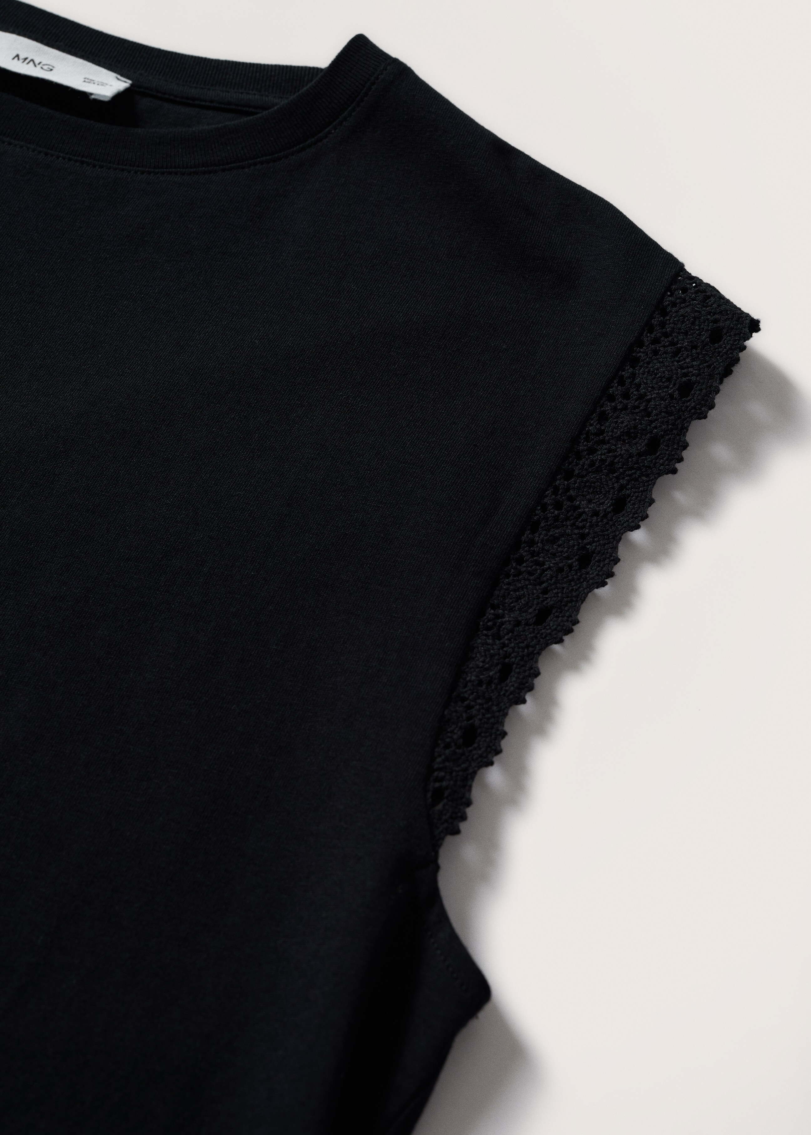 Openwork details T-shirt - Details of the article 8