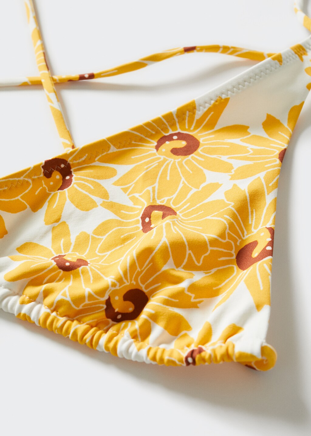 Bikini-Top mit blumenverzierten Trägern - Detail des Artikels 8