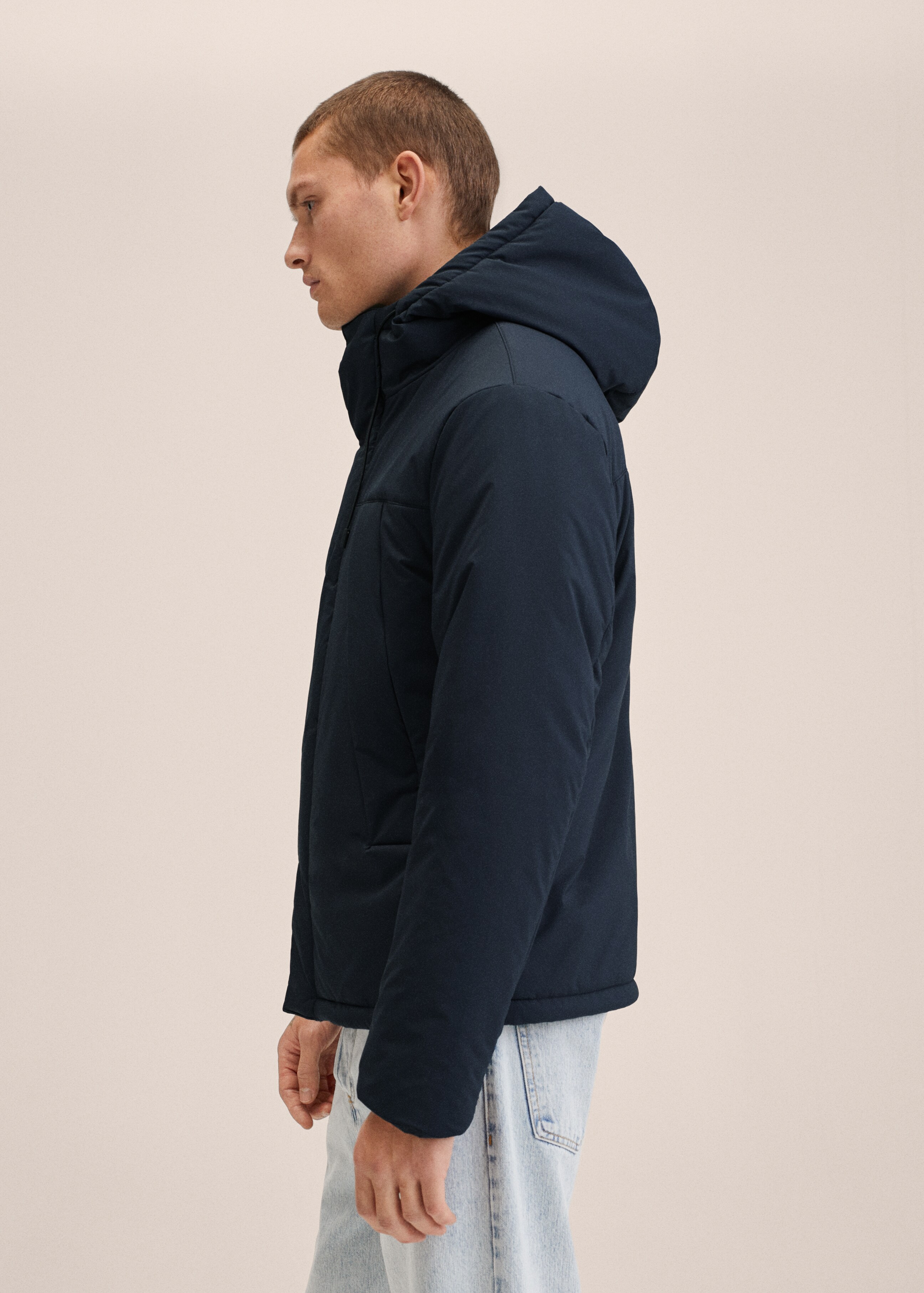 Pockets hooded coat - Details of the article 2