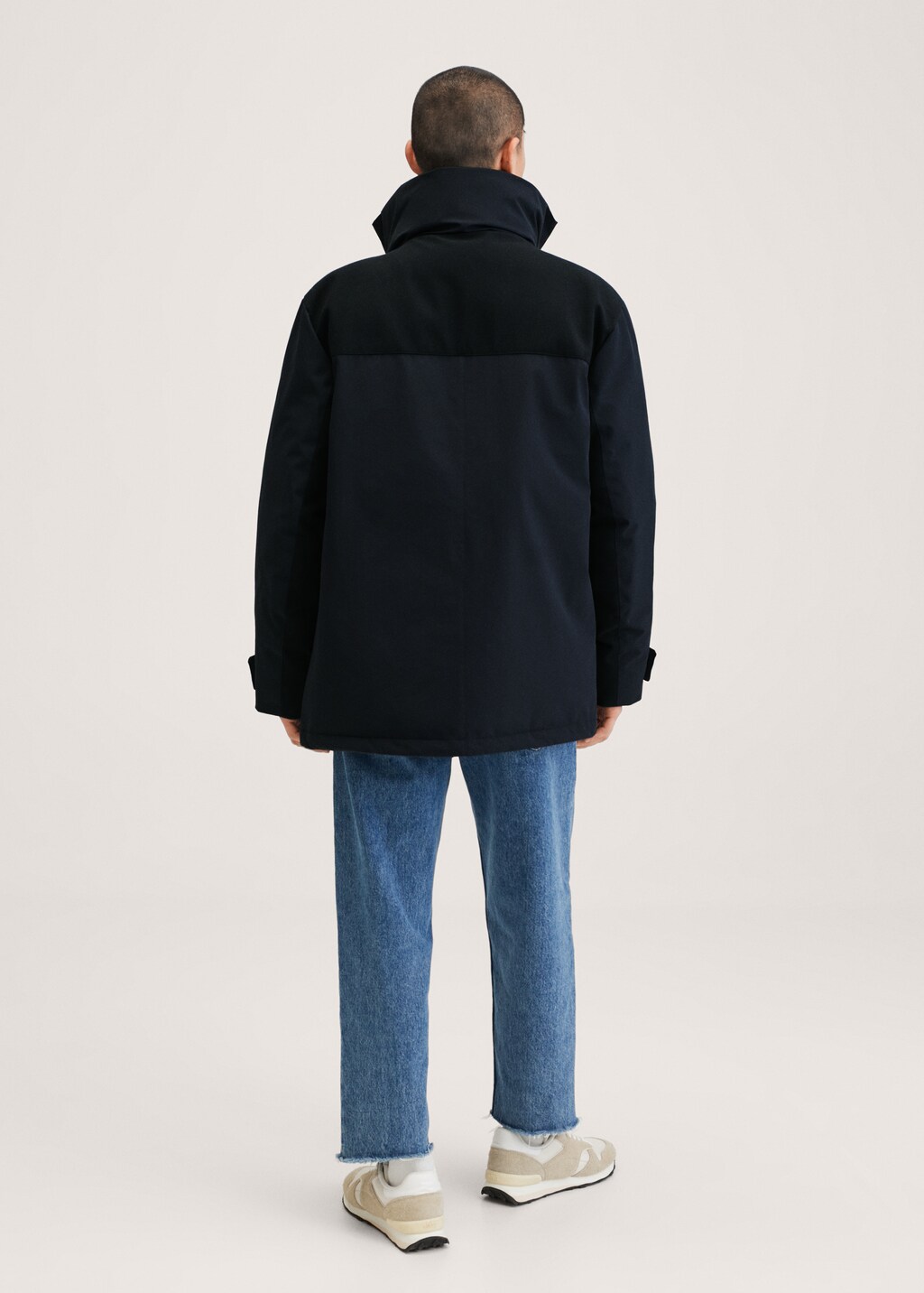 Contrast panel parka - Reverse of the article