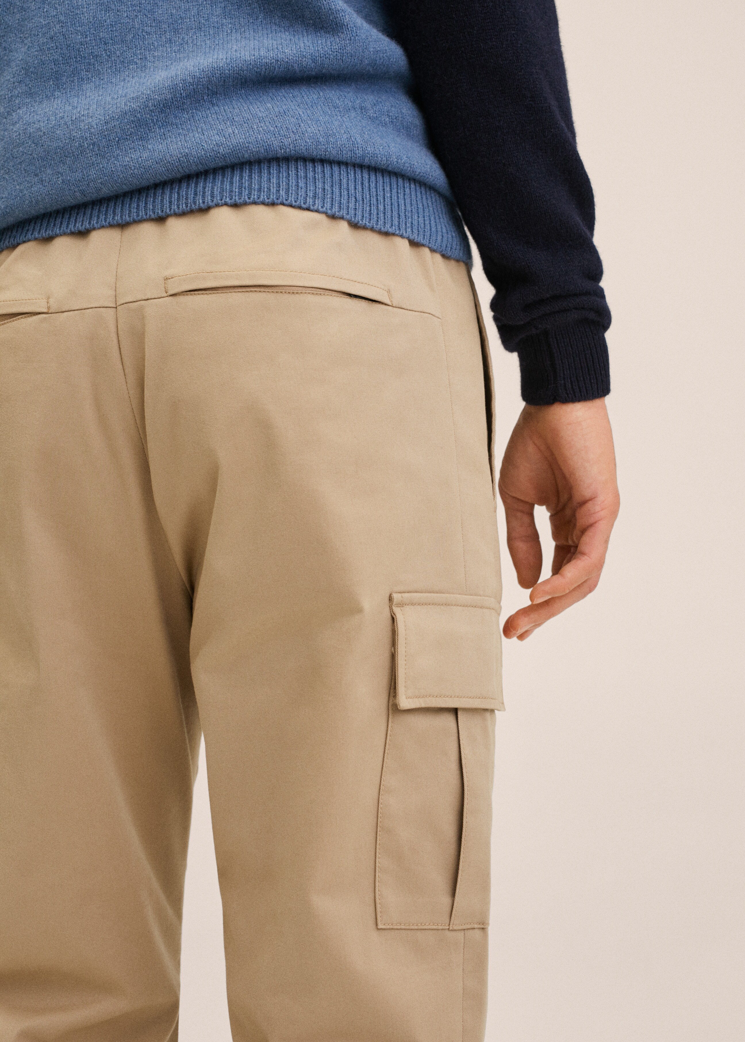 Cargo jogger trousers - Details of the article 2