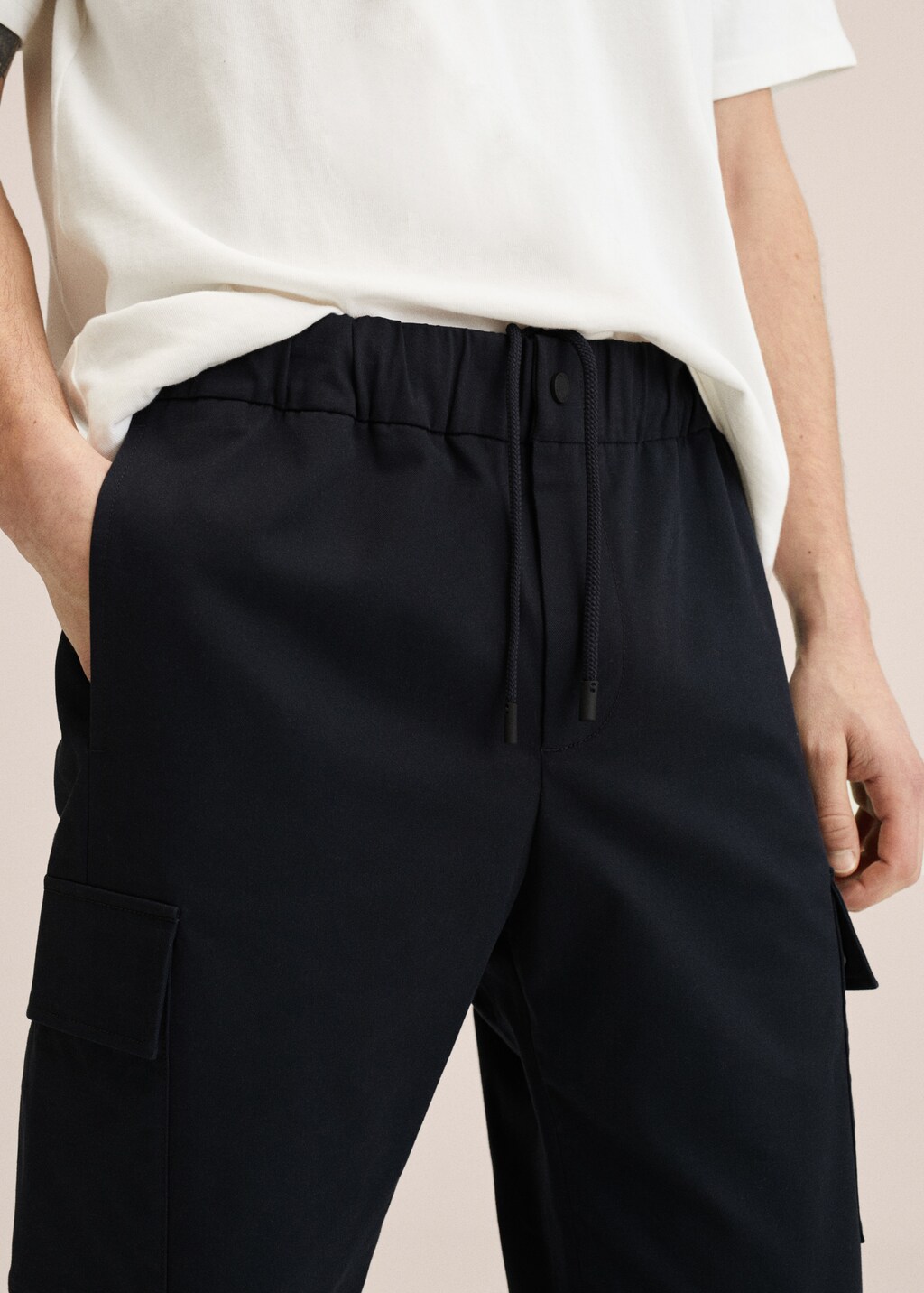 Cargo jogger trousers - Details of the article 1