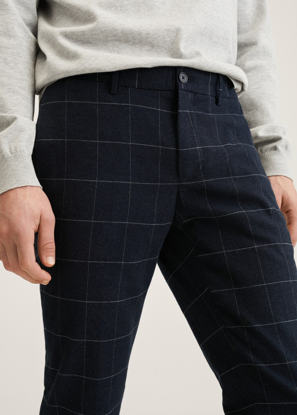 Pantalons slim fit cotó quadres - Detall de l'article 1