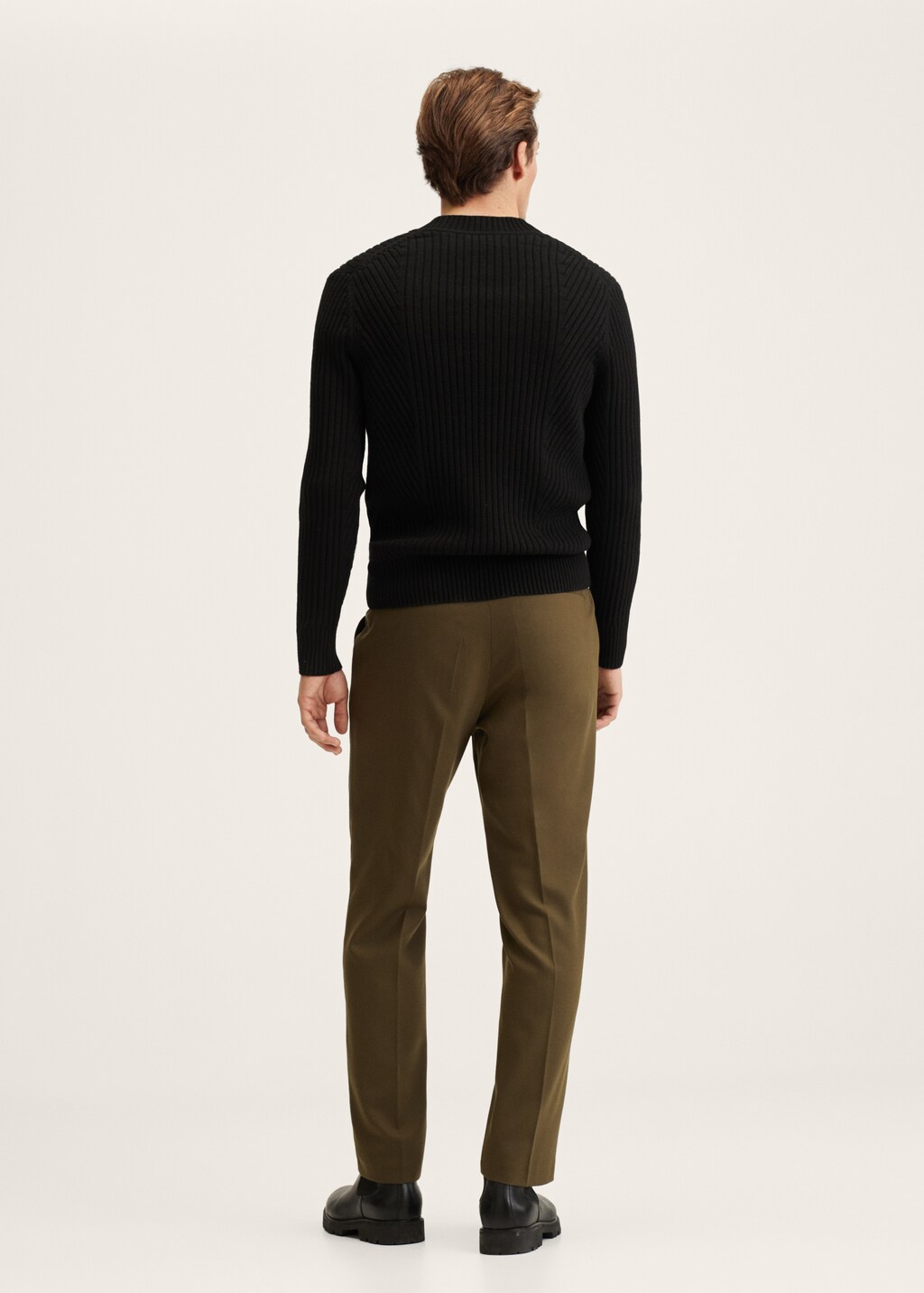 Structured V-neck sweater - Reverse of the article