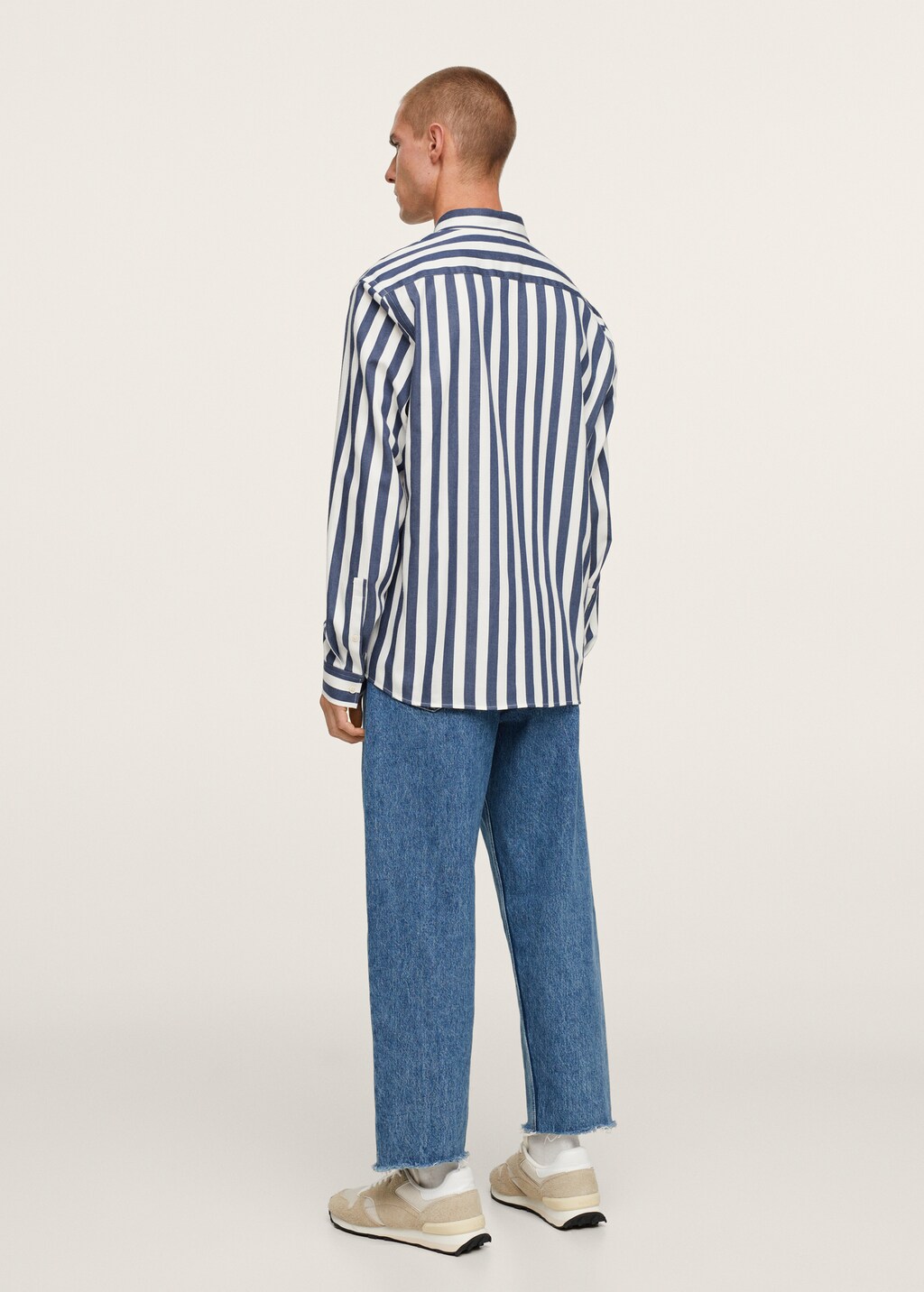 Striped cotton shirt - Reverse of the article