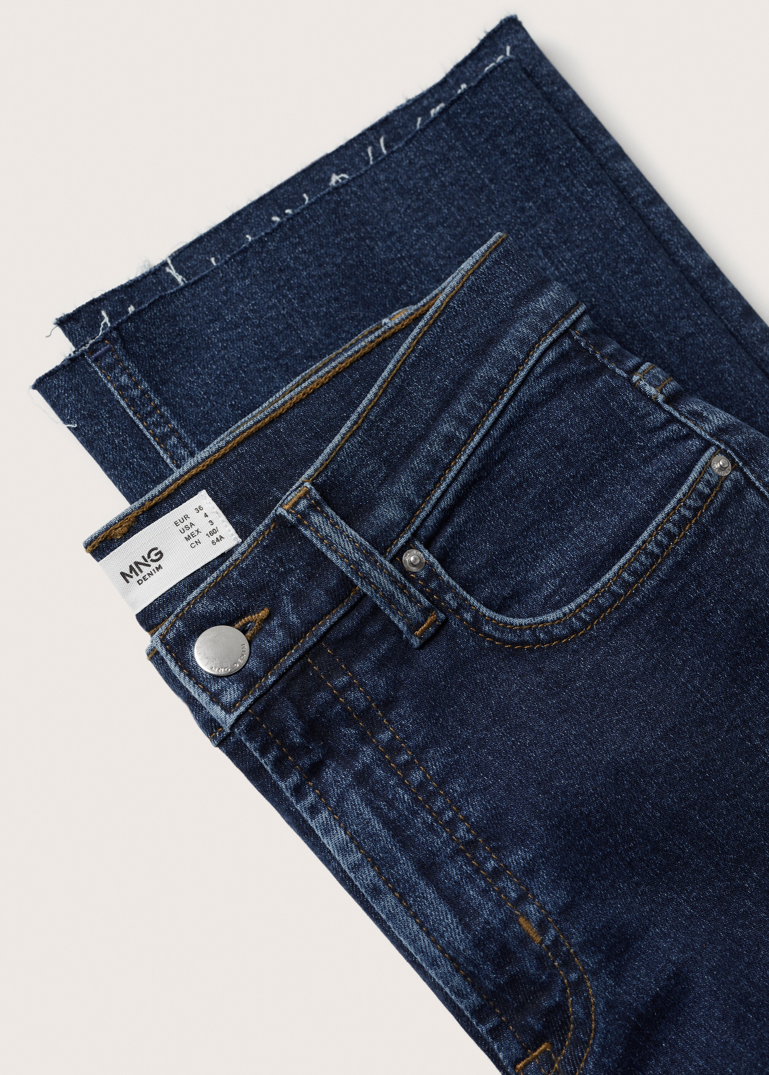 High-waist bootcut jeans - Details of the article 8