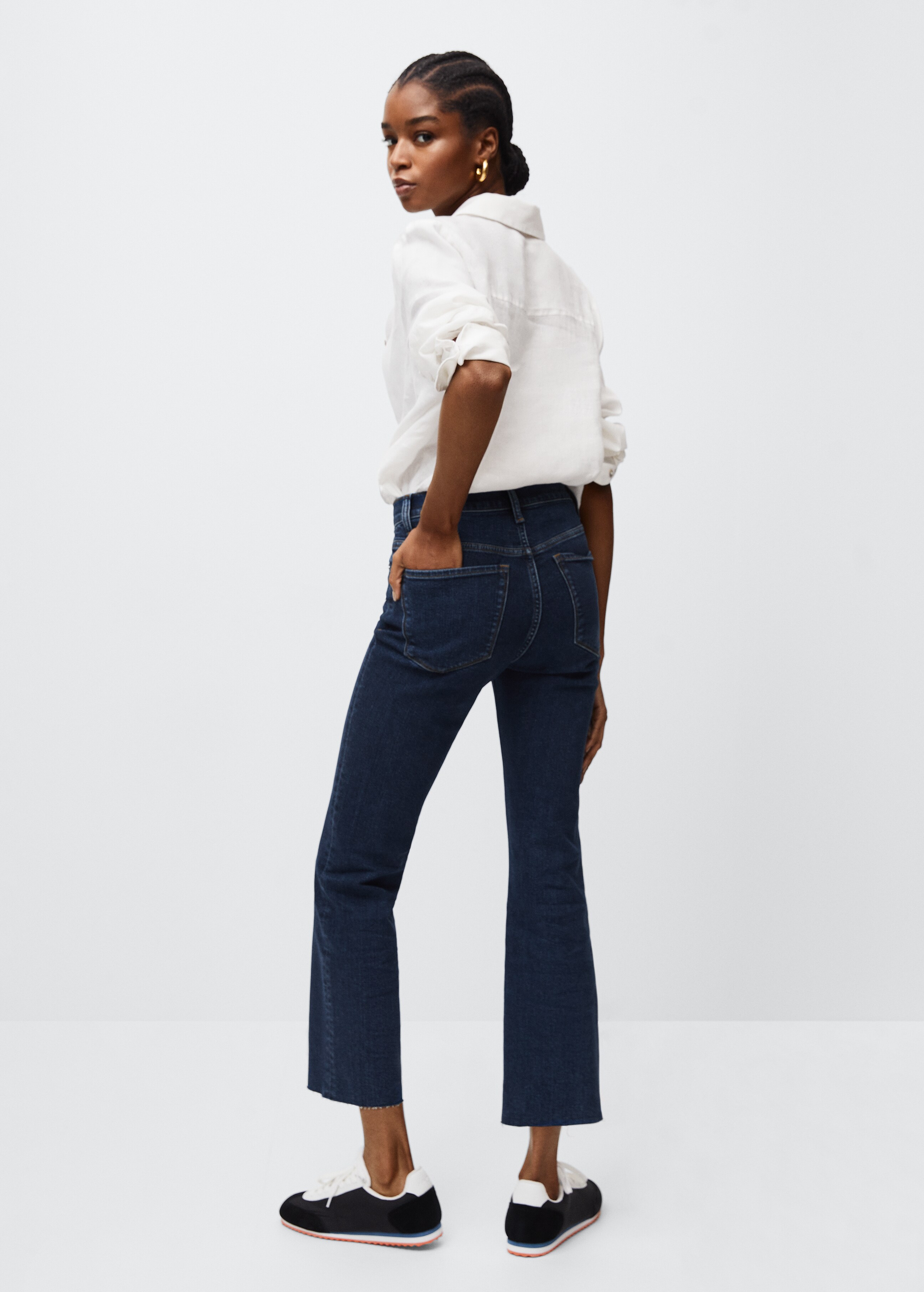 High-waist bootcut jeans - Reverse of the article