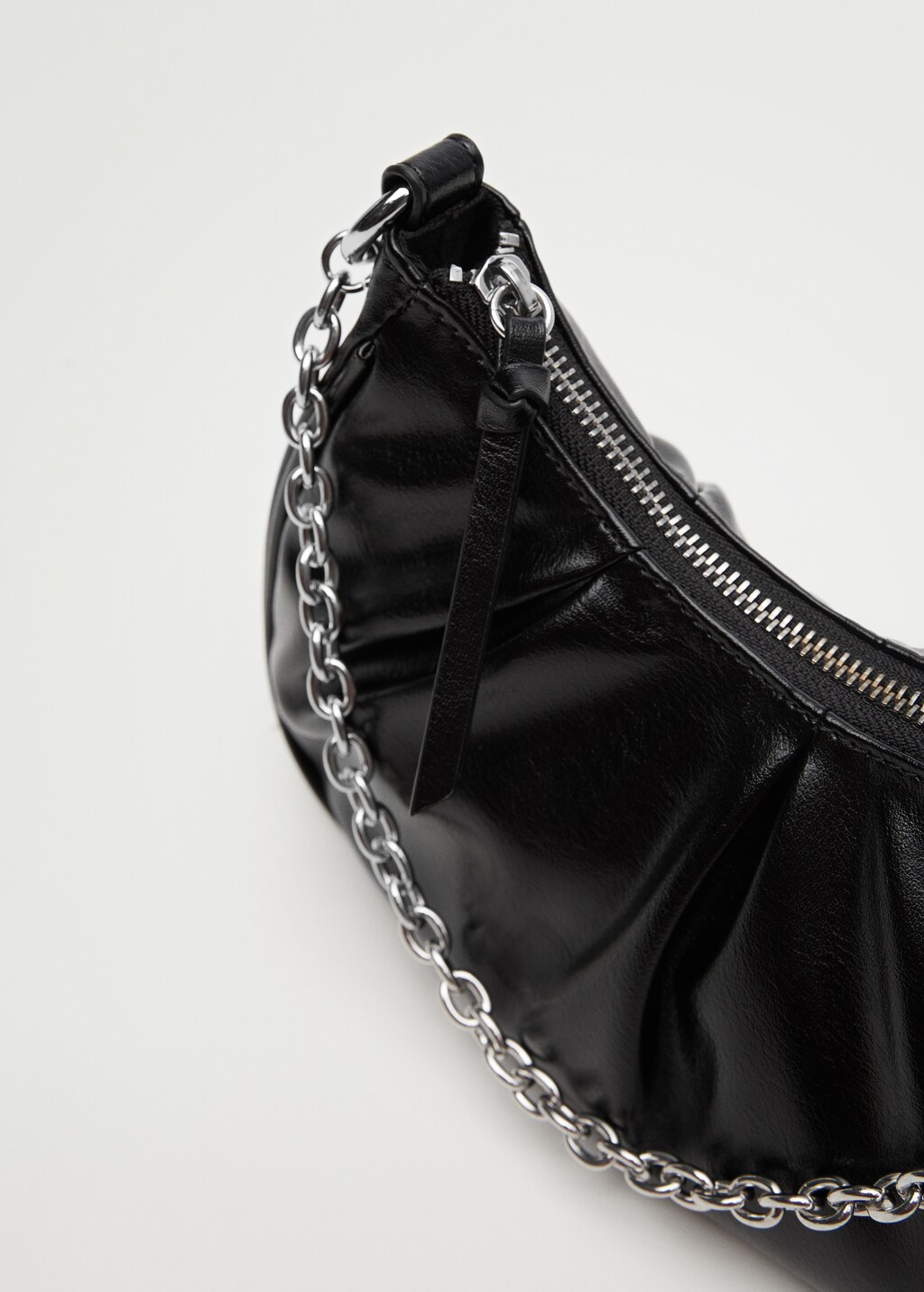 Chain shoulder bag - Details of the article 2