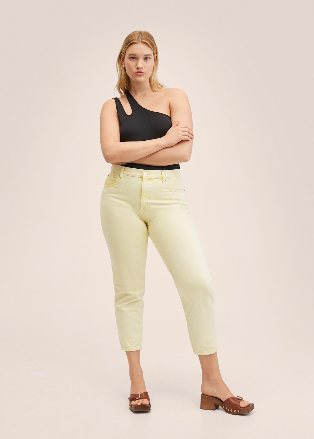 Mom high-waist jeans - Details of the article 3