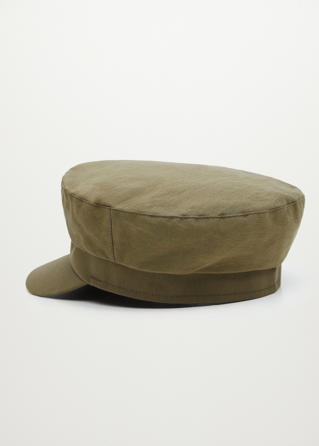 Cap with visor - Details of the article 3