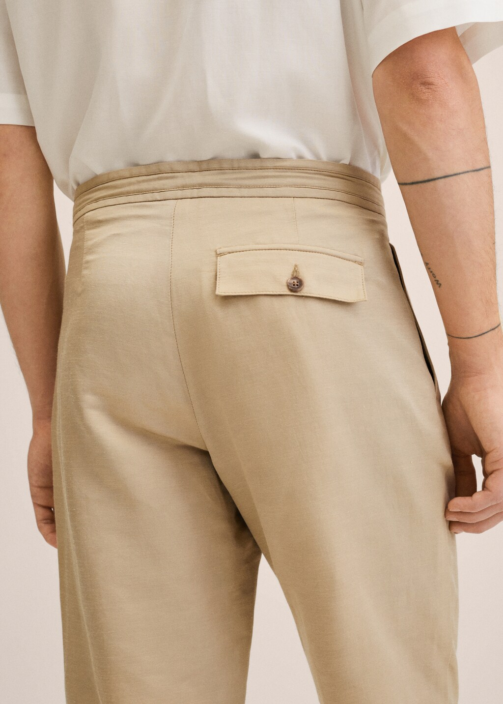 Linen trousers with drawstring  - Details of the article 3