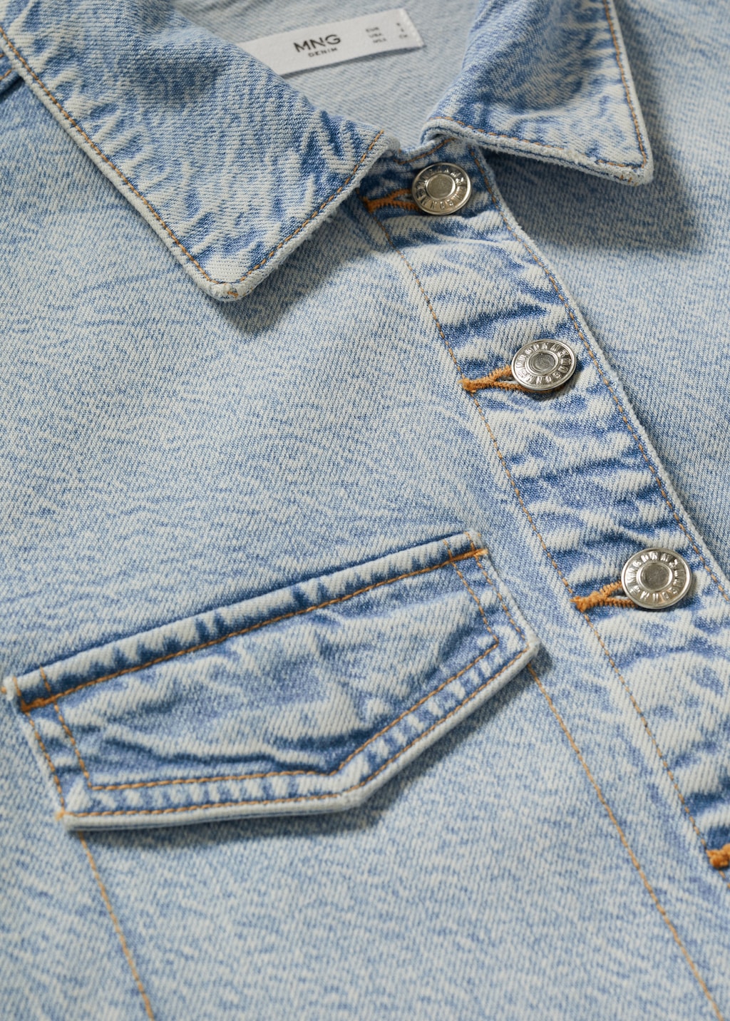 Denim shirt dress - Details of the article 8