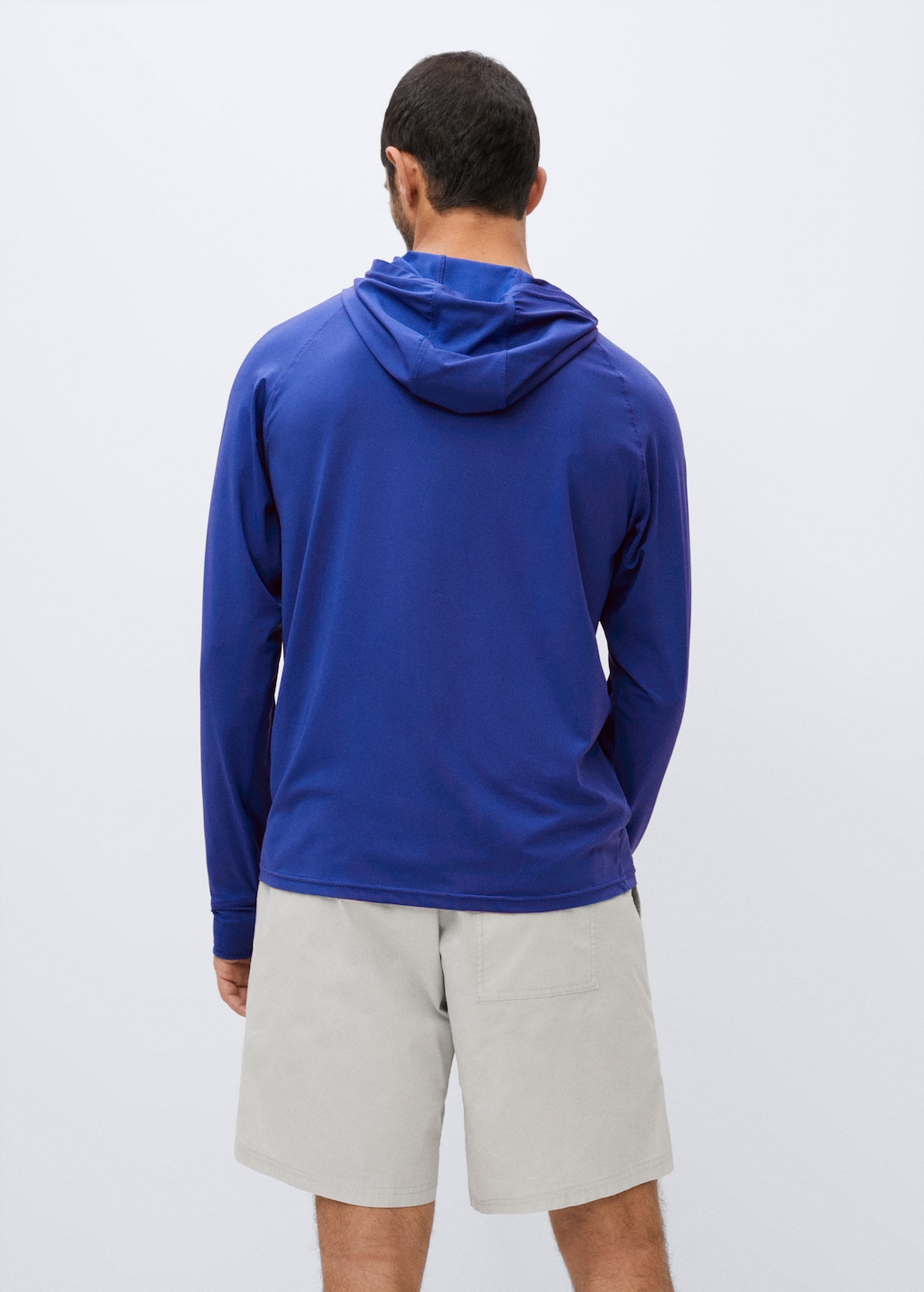 Hooded breathable t-shirt - Reverse of the article