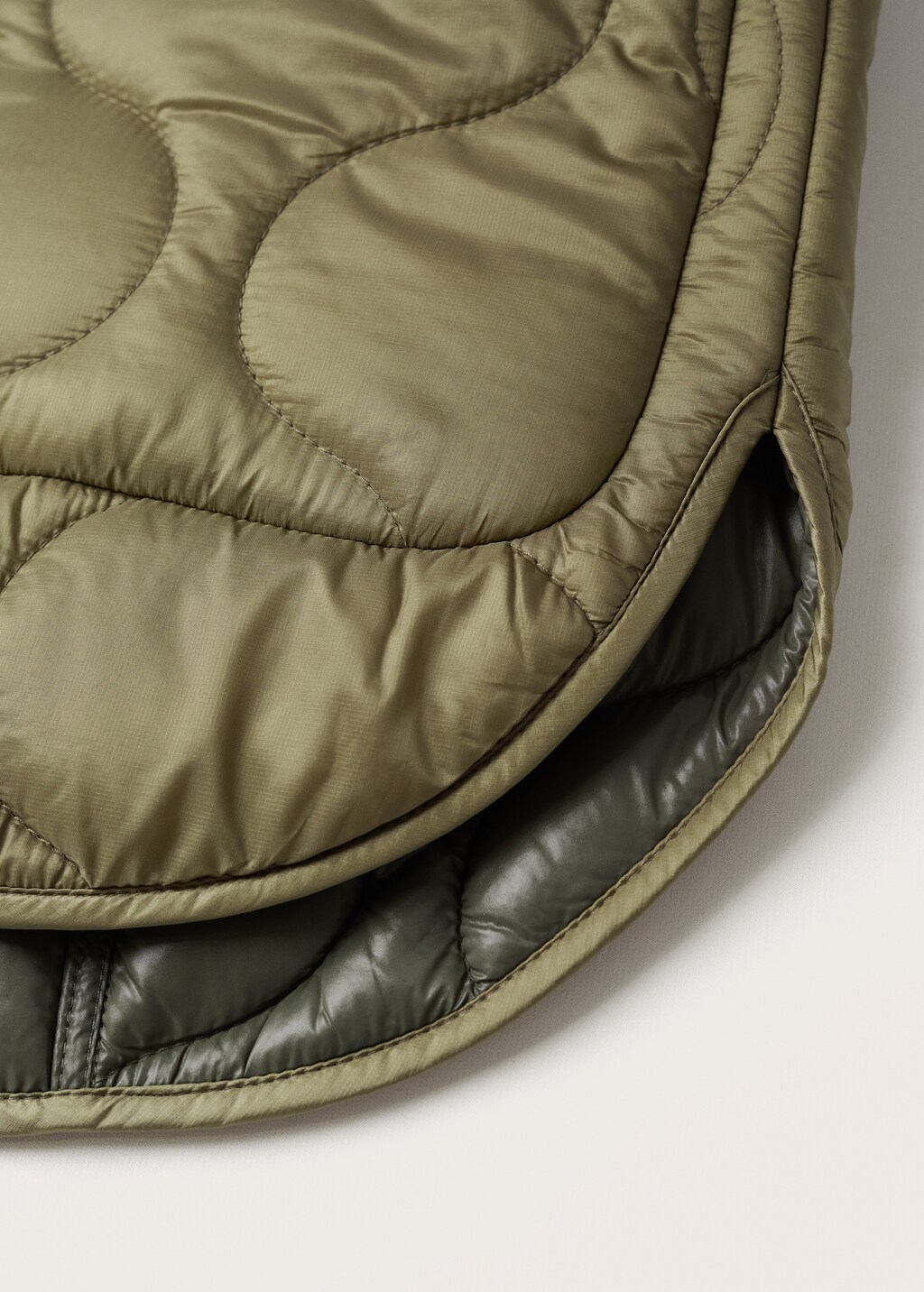 Oversize quilted coat - Details of the article 8