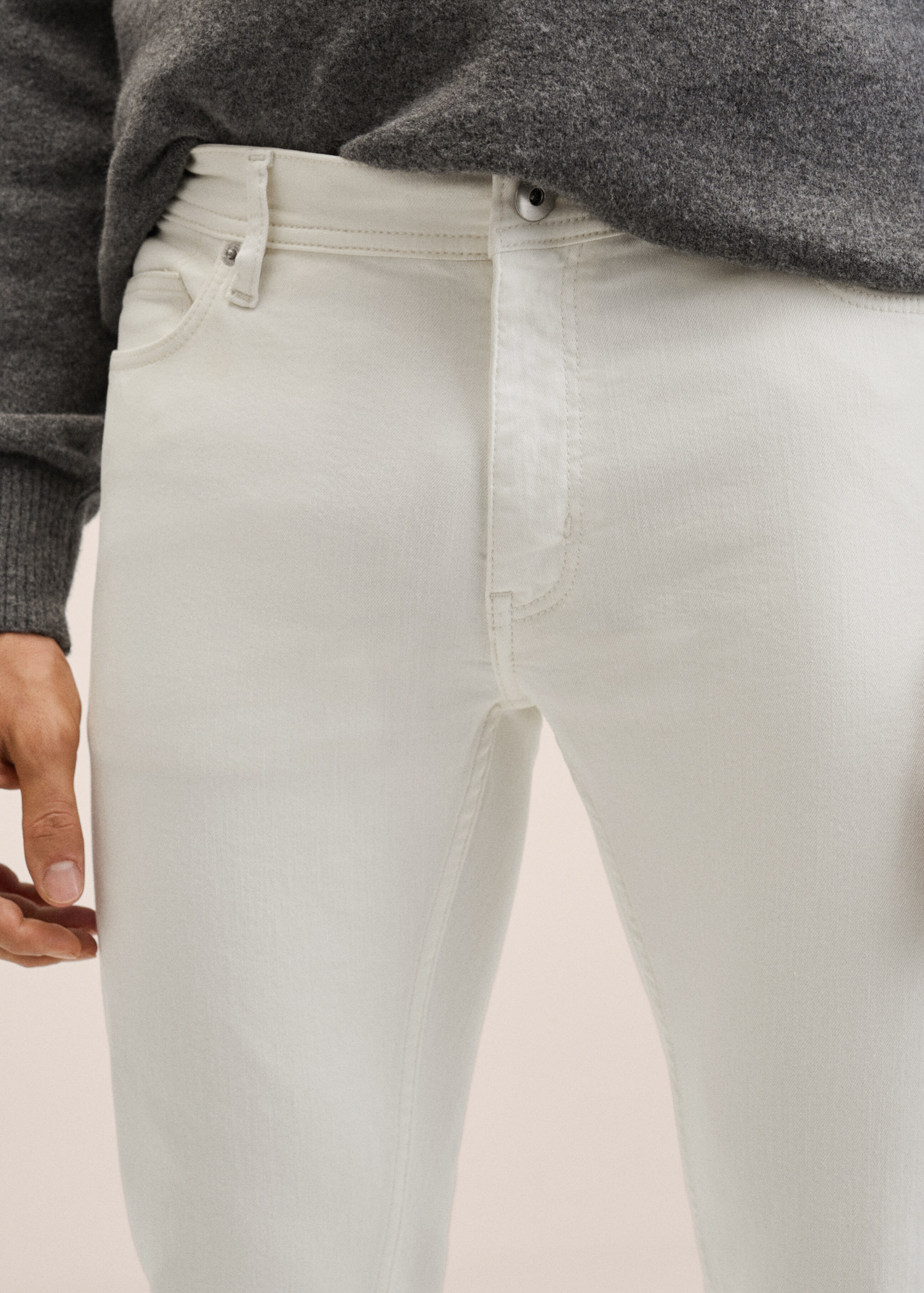 Colored skinny jeans - Details of the article 1
